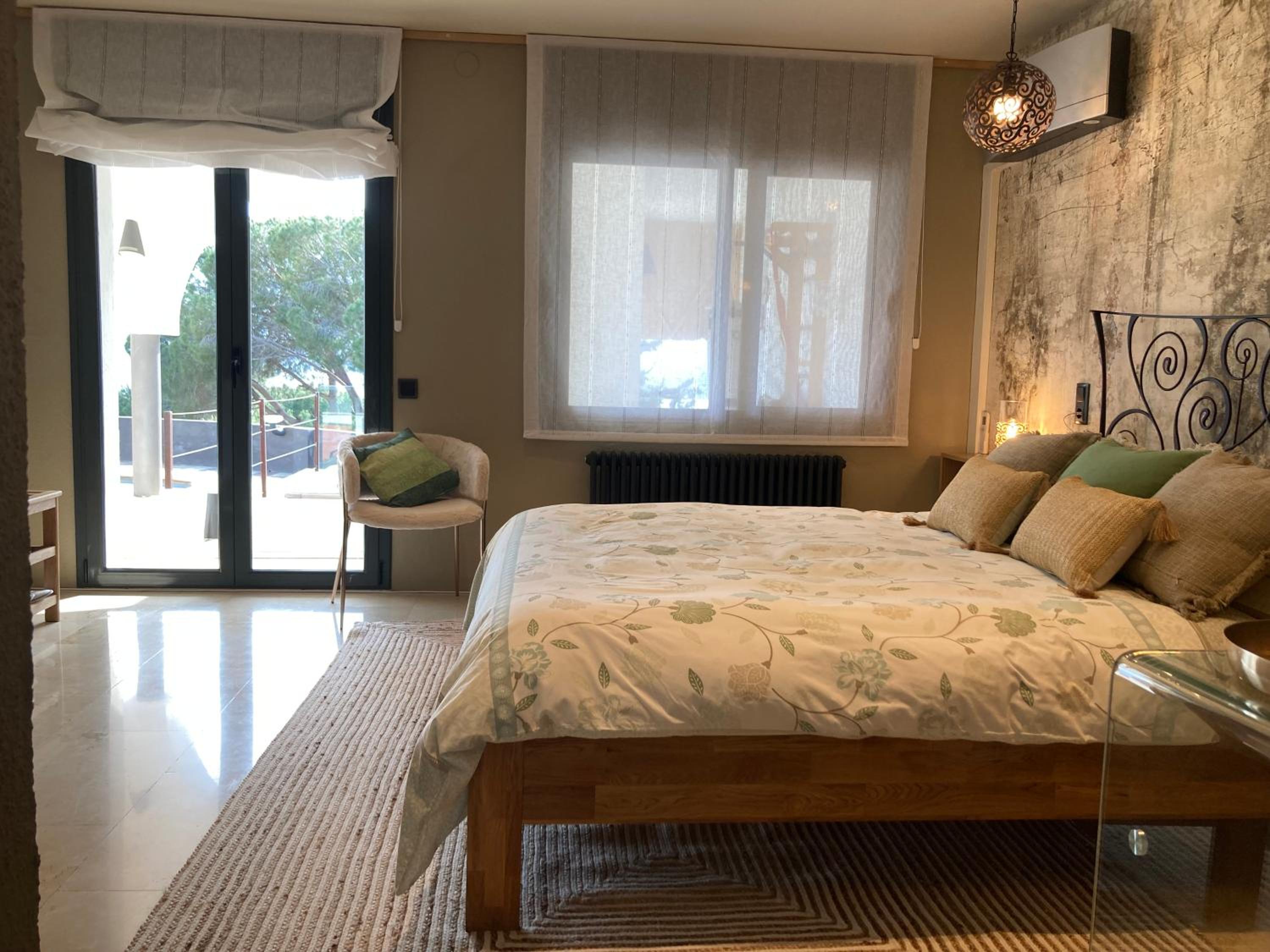 Deluxe Queen Room photo 3