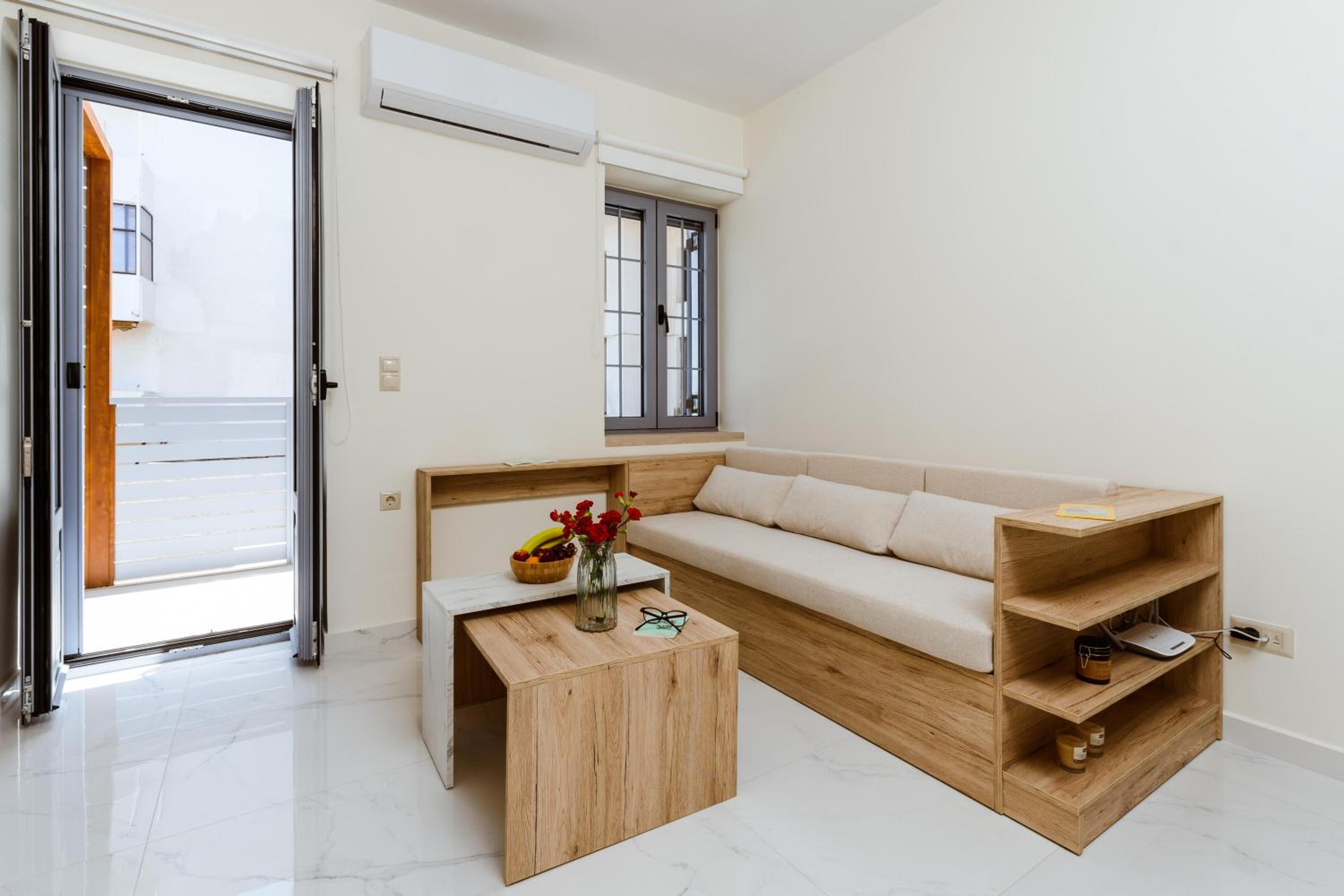 Suite with Spa Bath - Photo 33