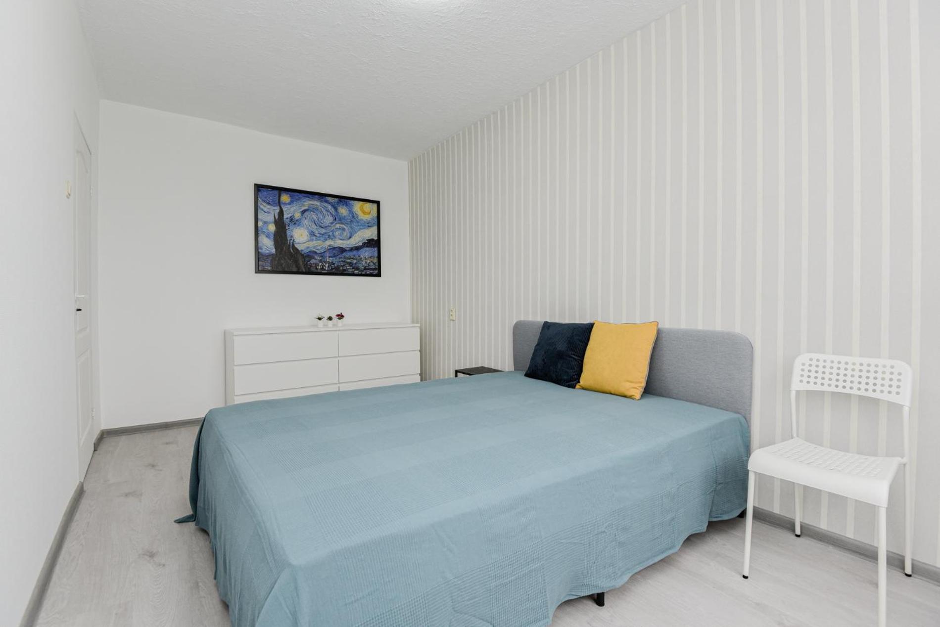One-Bedroom Apartment photo 3