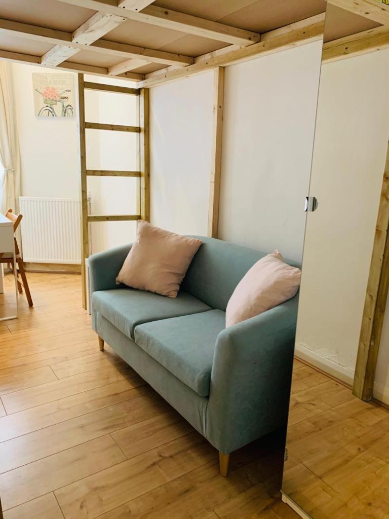 Apartment with Garden View - Photo 21