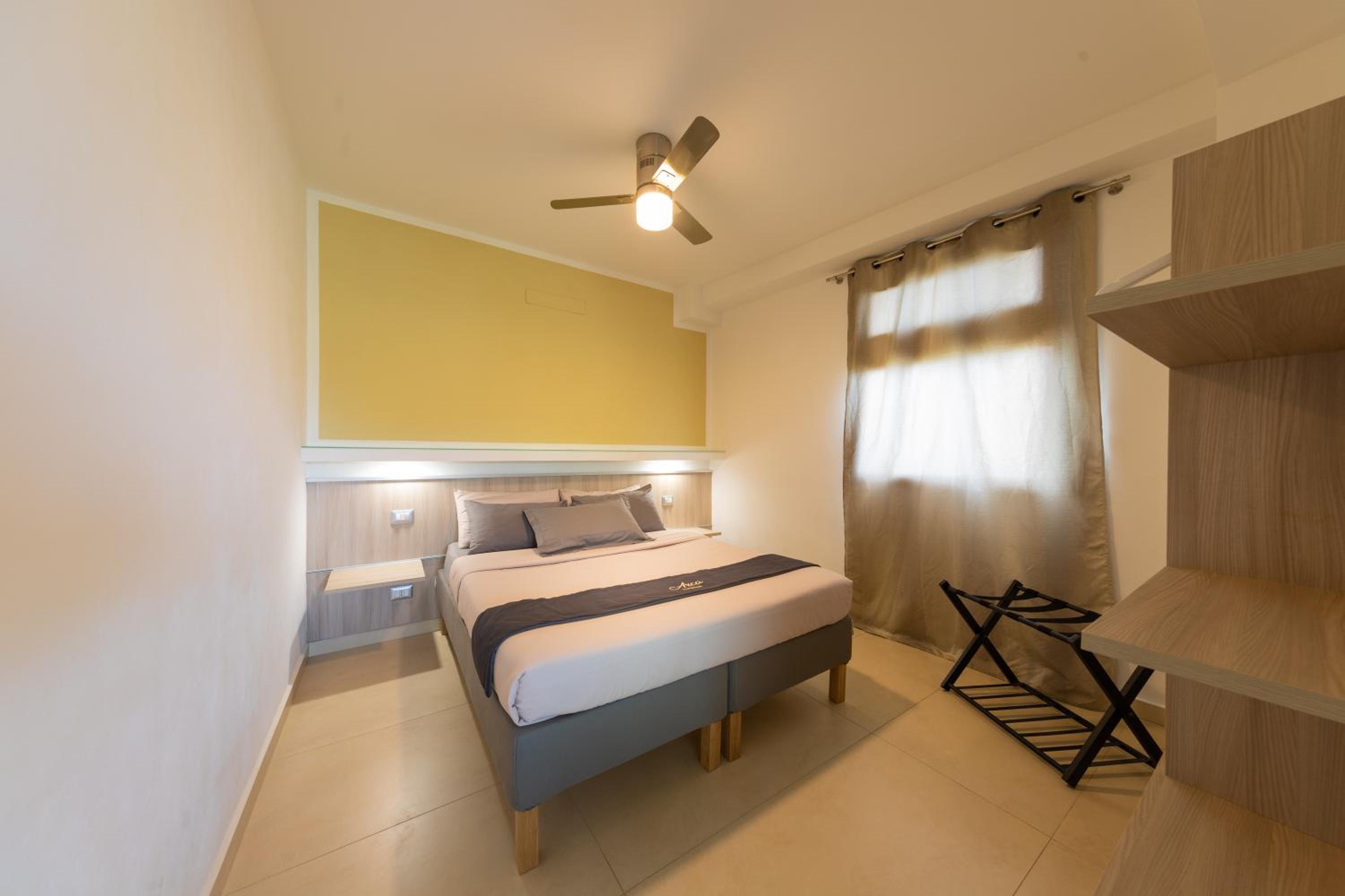 Two-Bedroom House - Photo 3