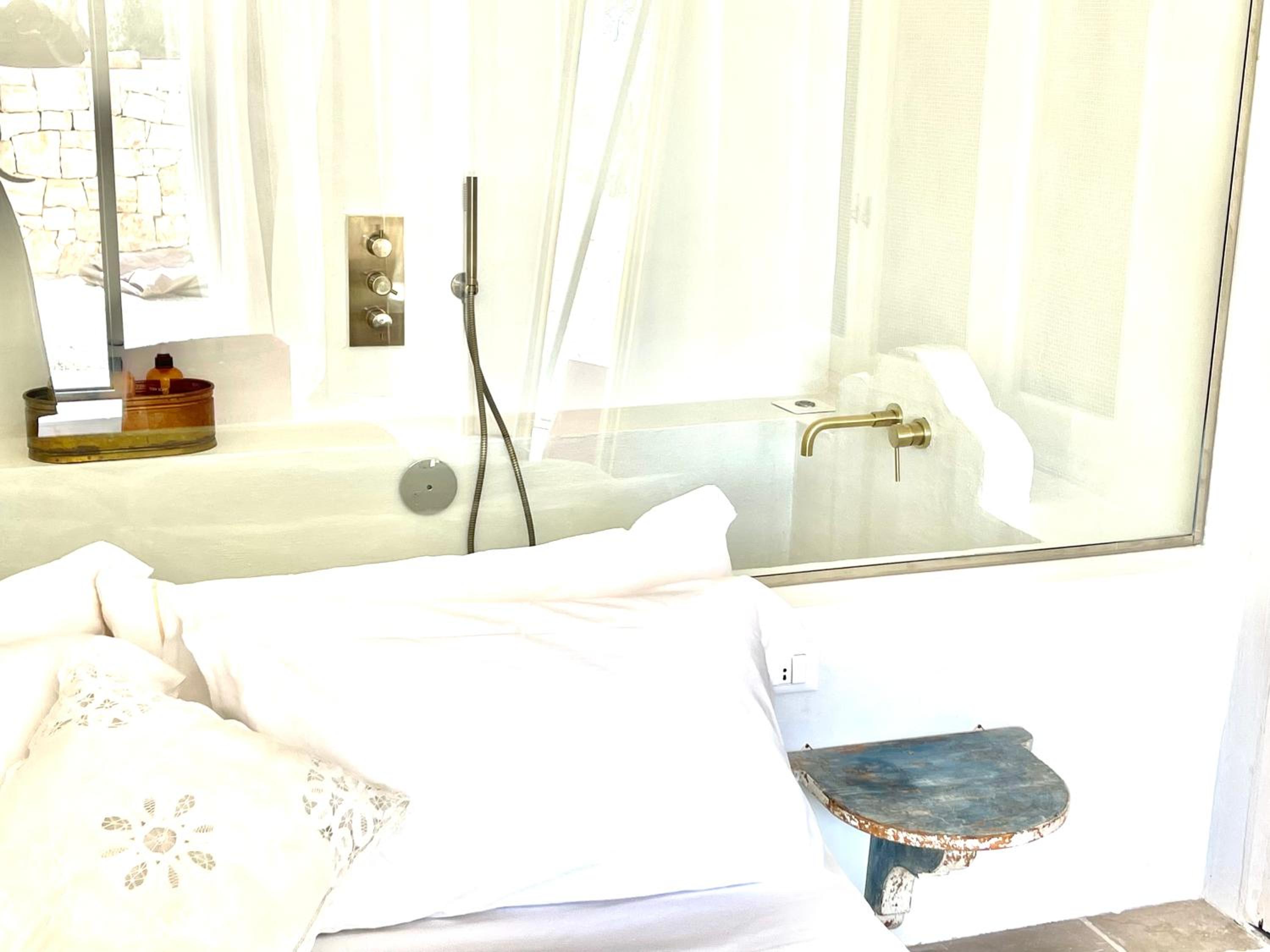Queen Room With Spa Bath photo 3
