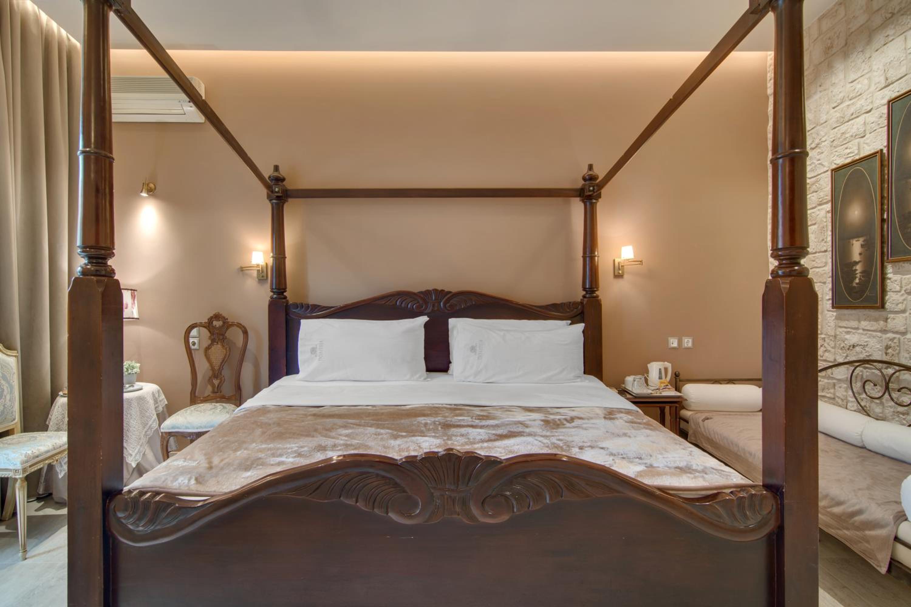 Superior Triple Room - Photo 14