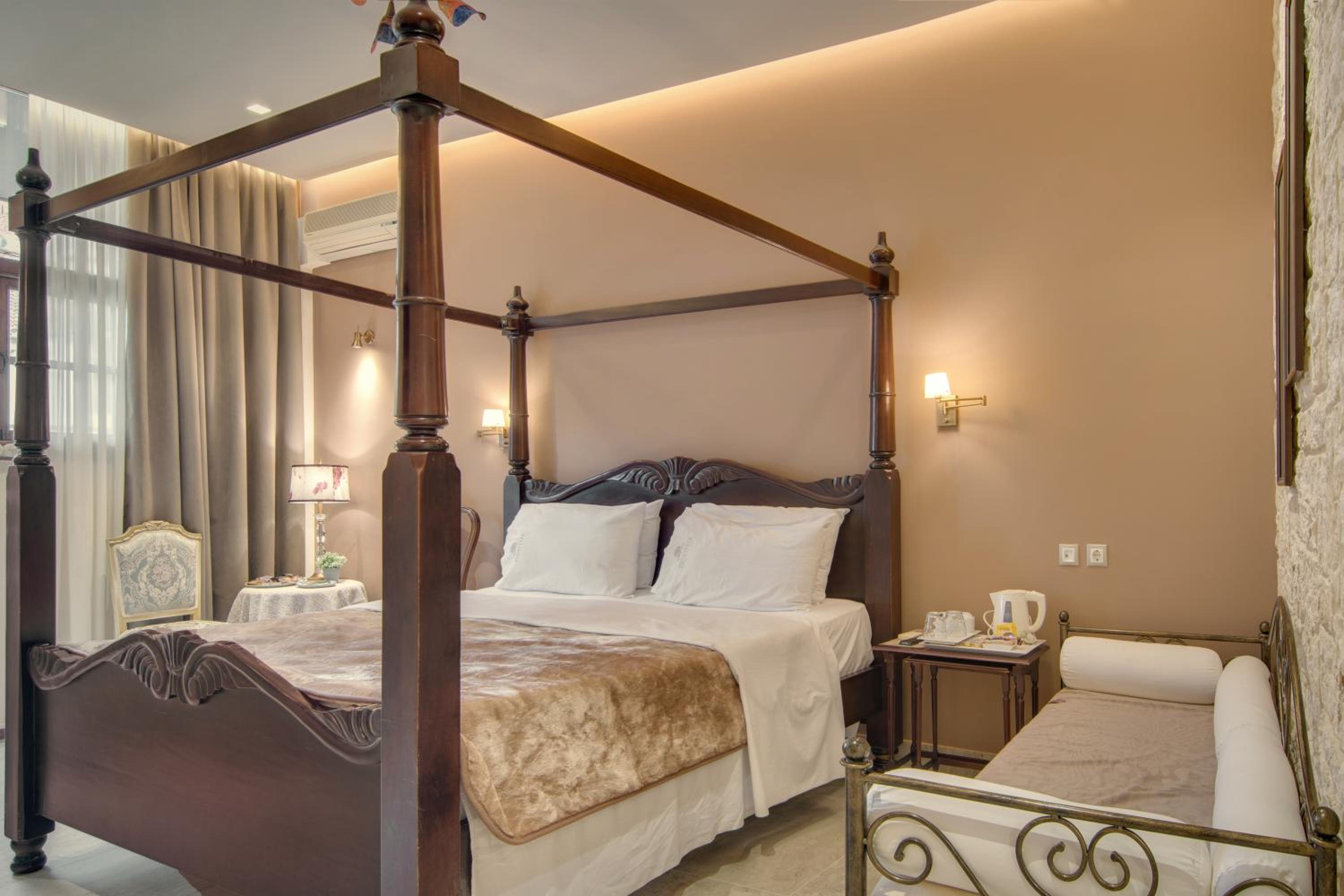 Superior Triple Room - Photo 10