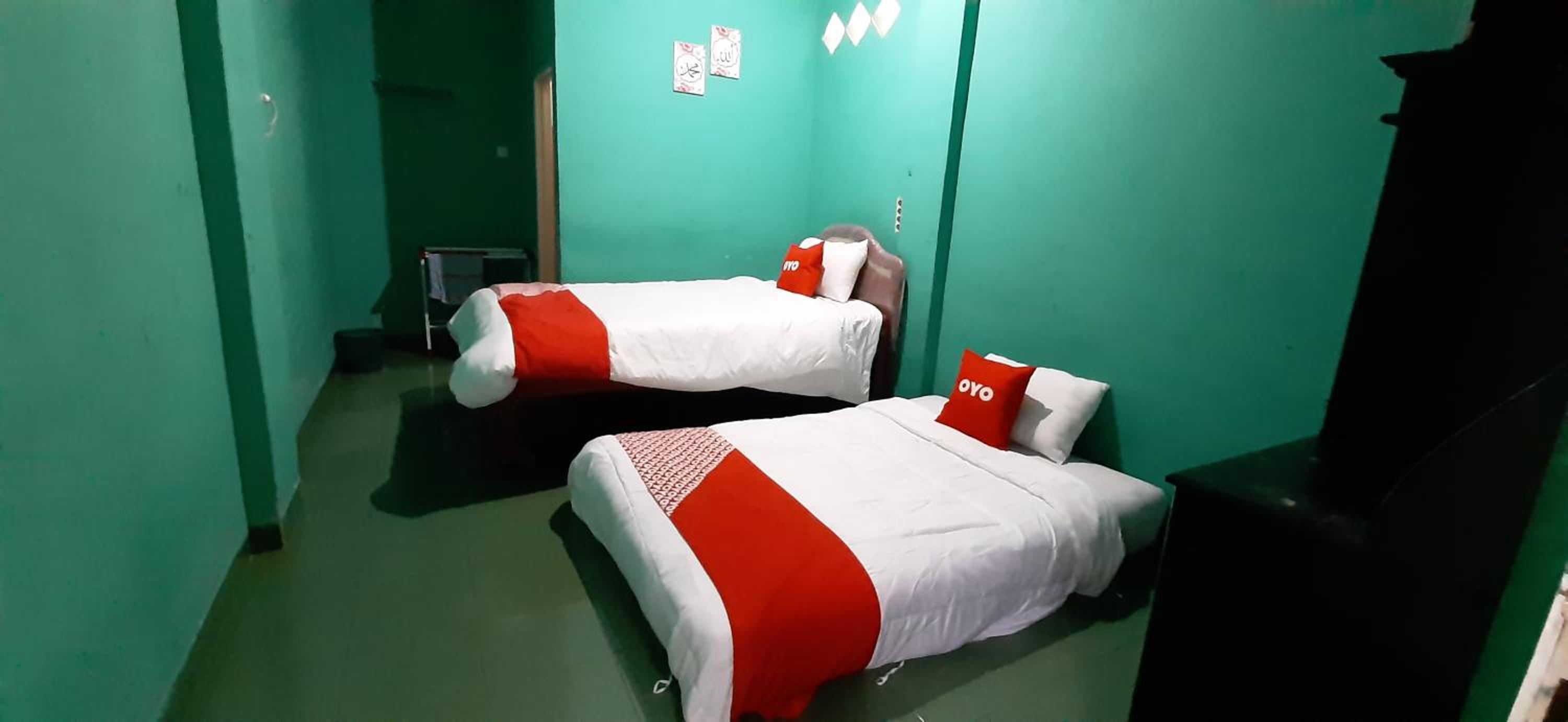Standard Twin Room photo 1