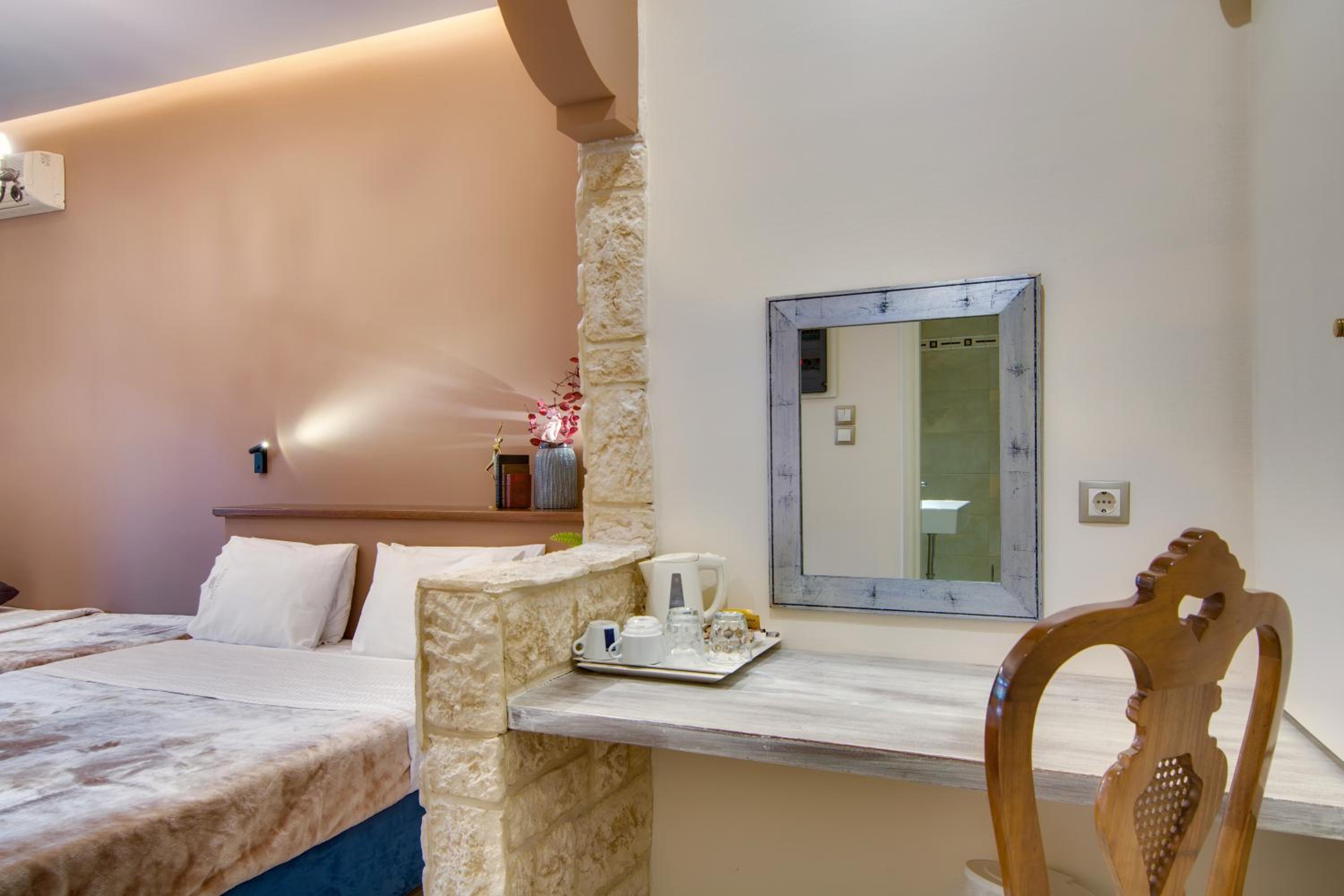 Superior Triple Room - Photo 3