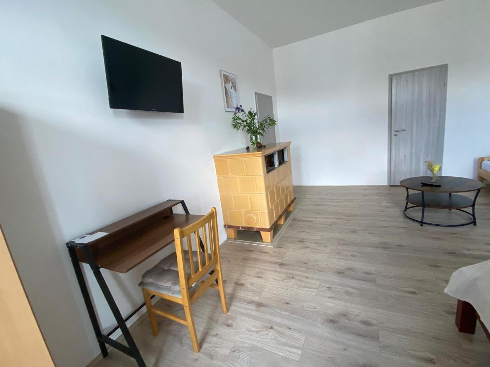 Deluxe Family Suite photo 2