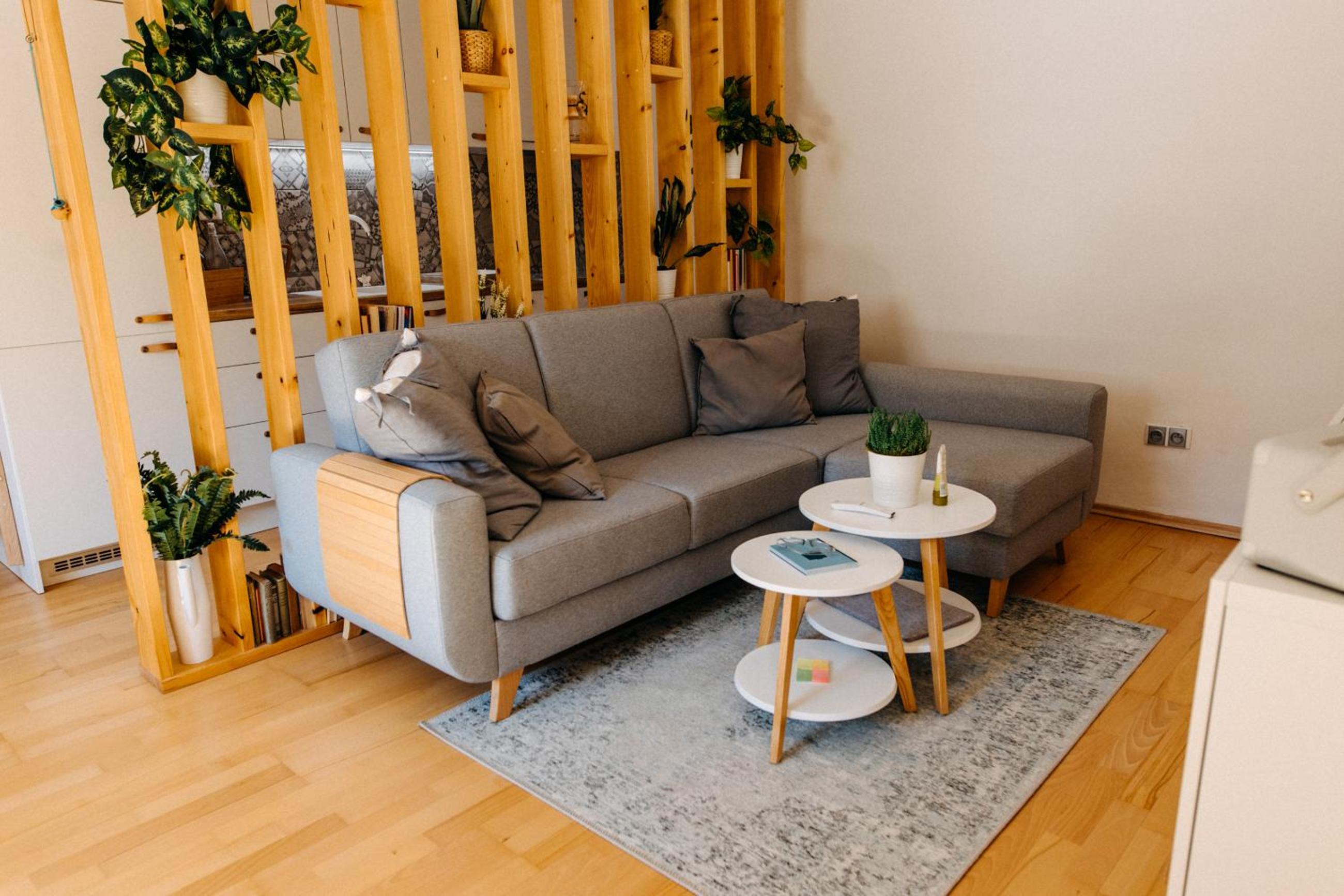 One-Bedroom Apartment - Photo 19