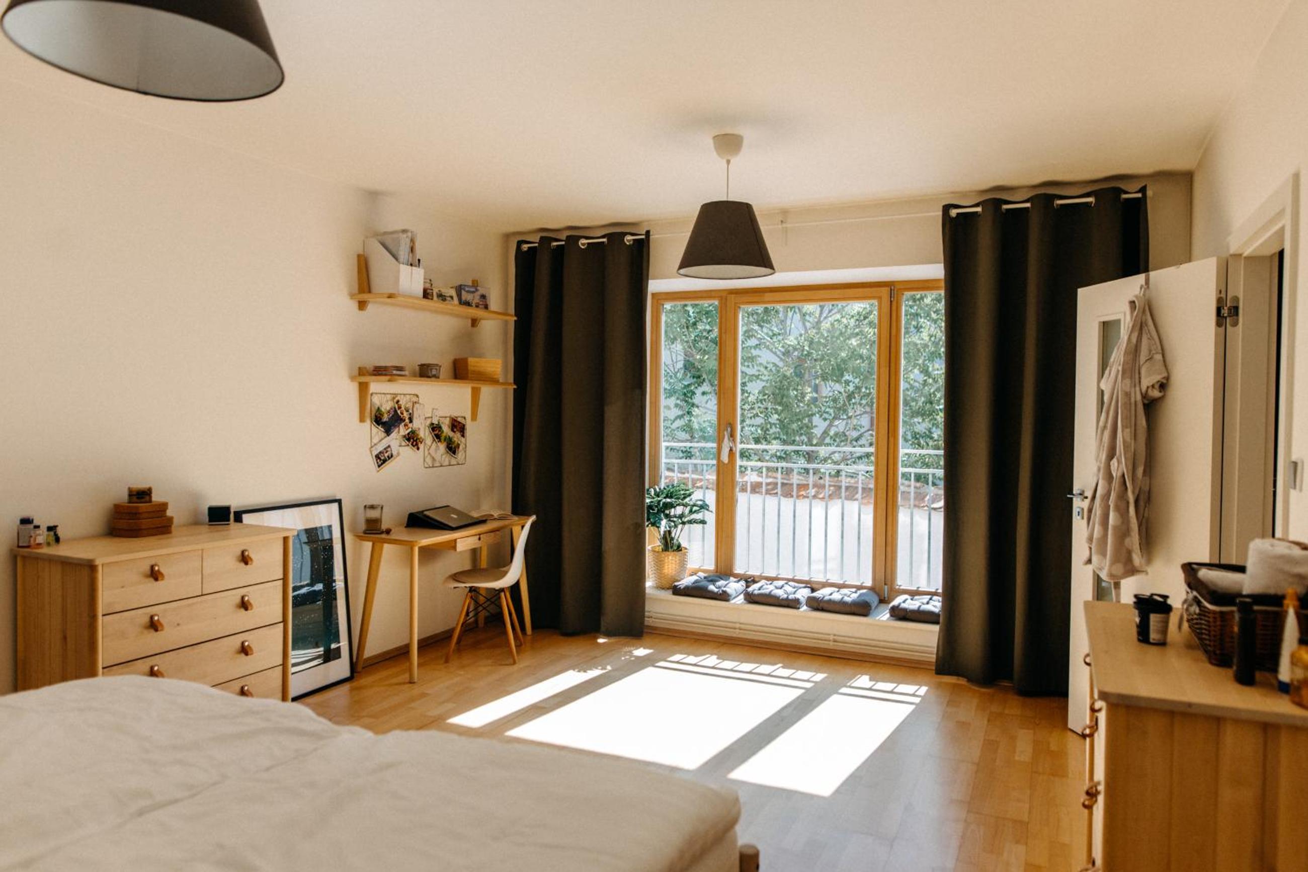 One-Bedroom Apartment - Photo 16