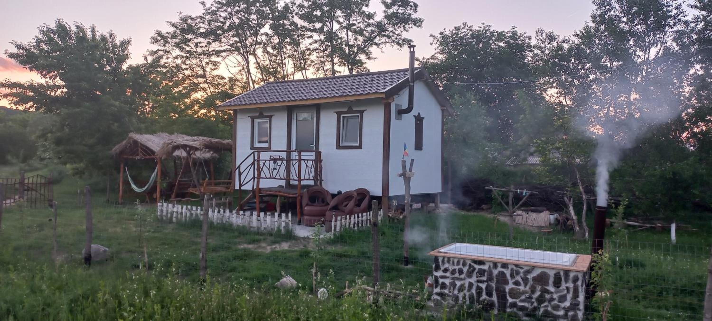 One-Bedroom House - Photo 15