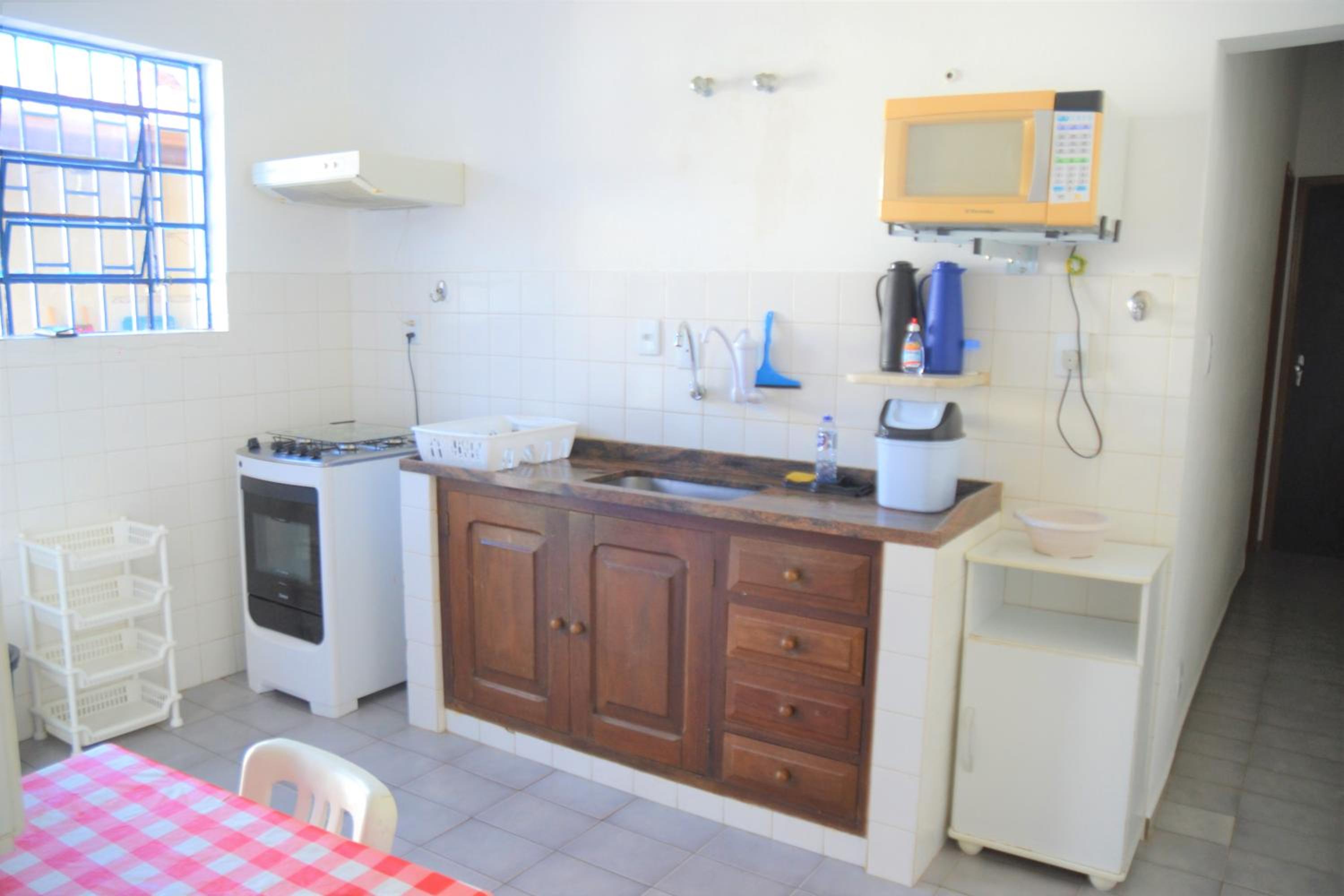 Quadruple Room with Private Bathroom - Photo 15