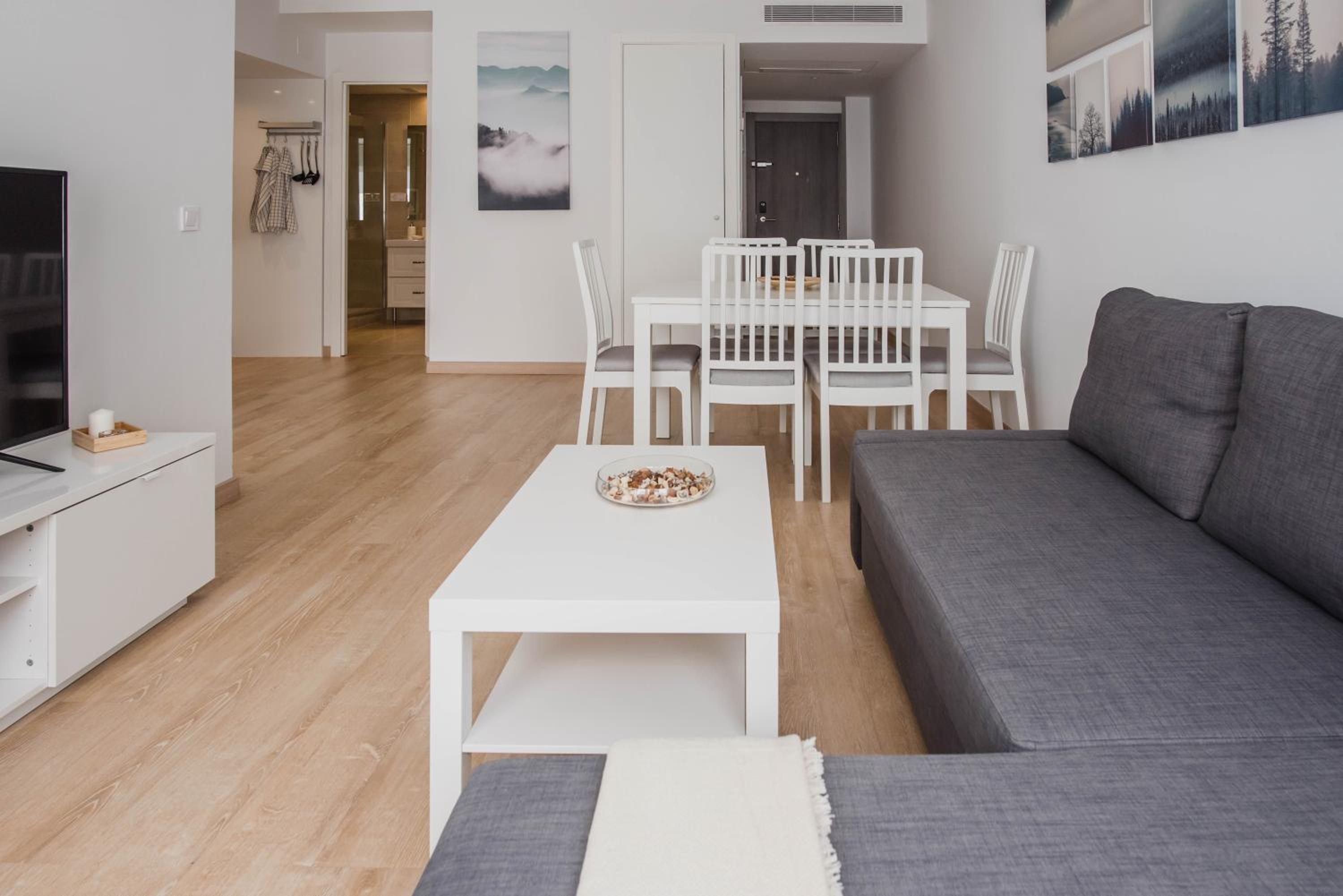 Two-Bedroom Apartment - Photo 6