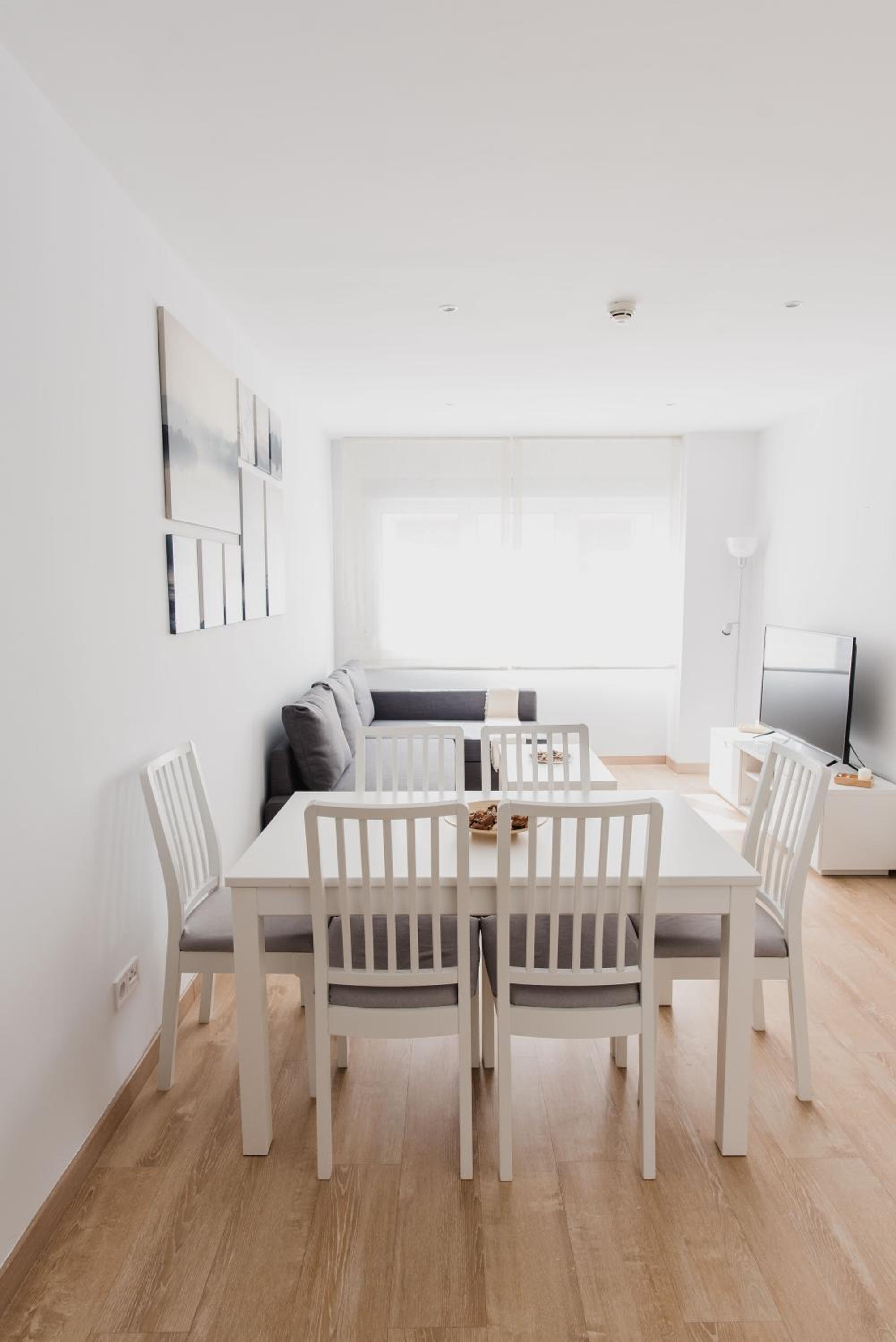 Two-Bedroom Apartment - Photo 12