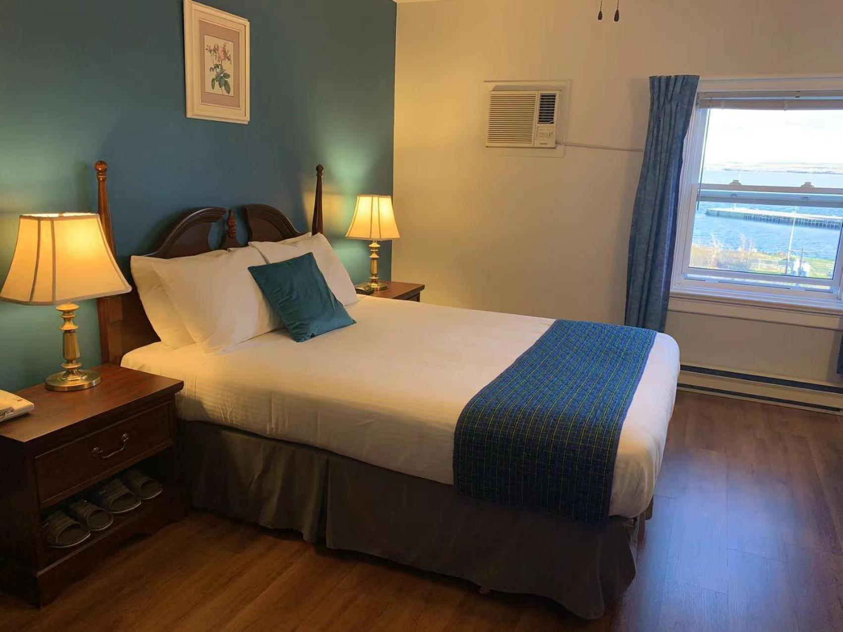 Standard Queen Room - Photo 1