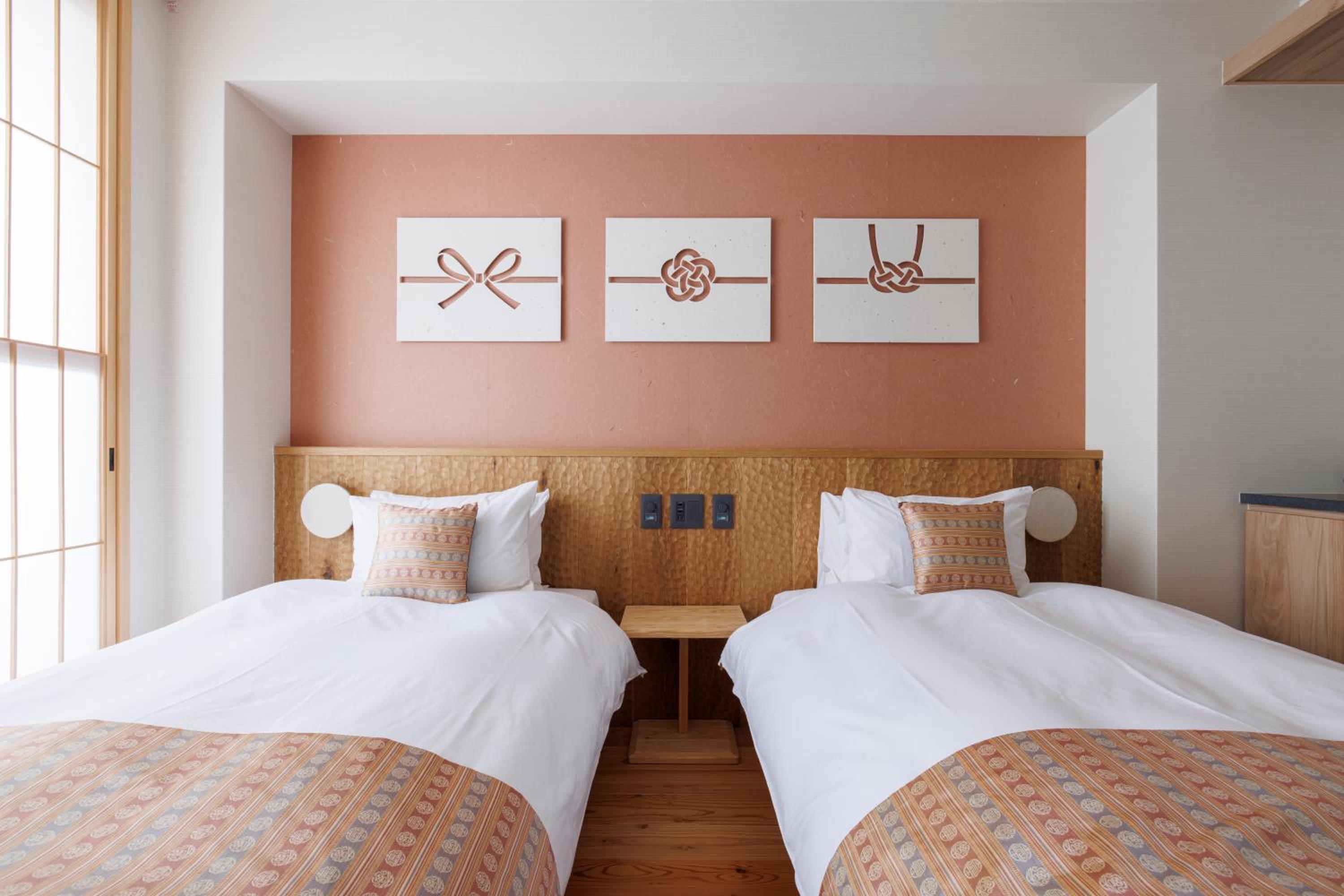 Superior Twin Room - Non-Smoking - Photo 8