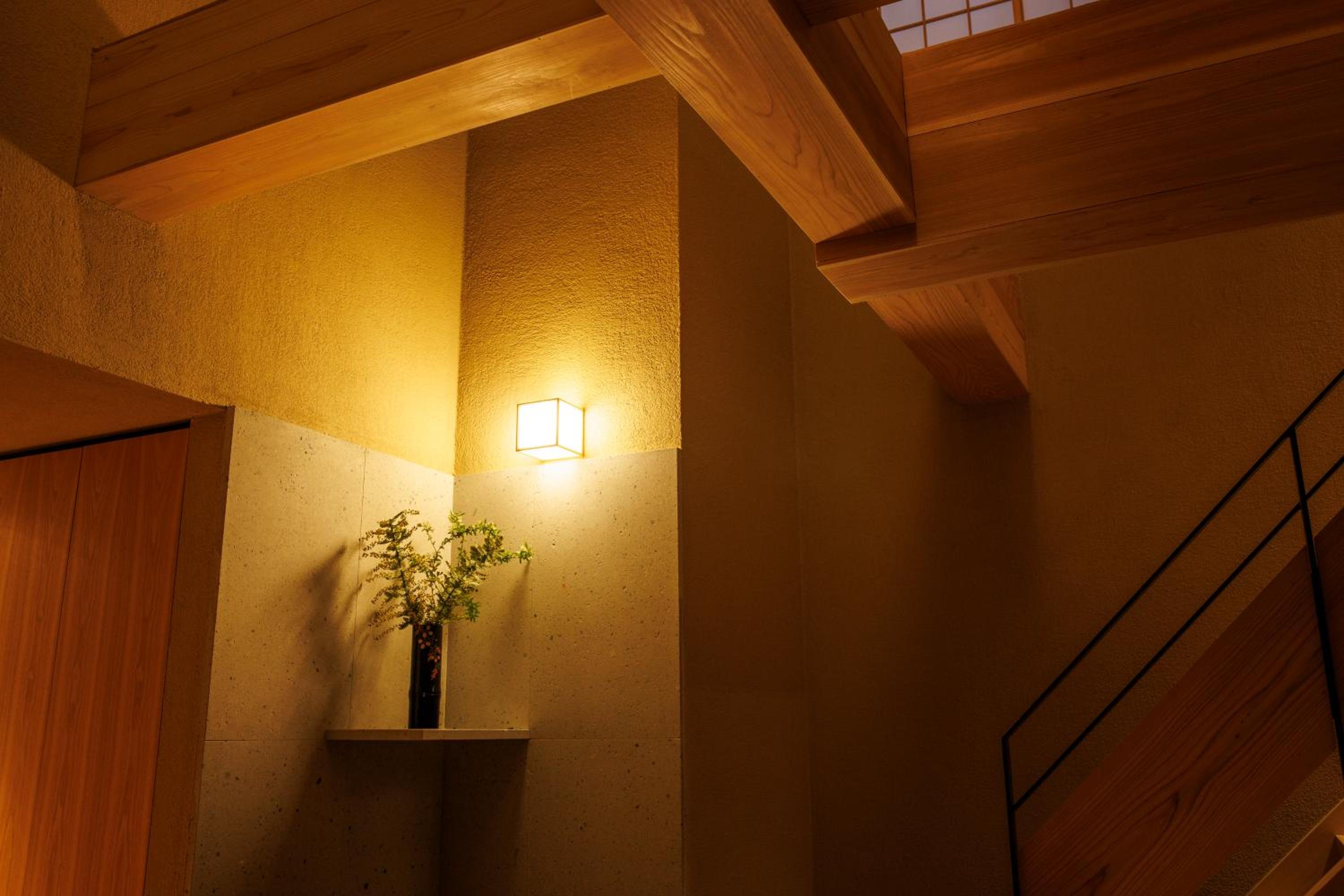 Standard Suite - Non-Smoking - Photo 4
