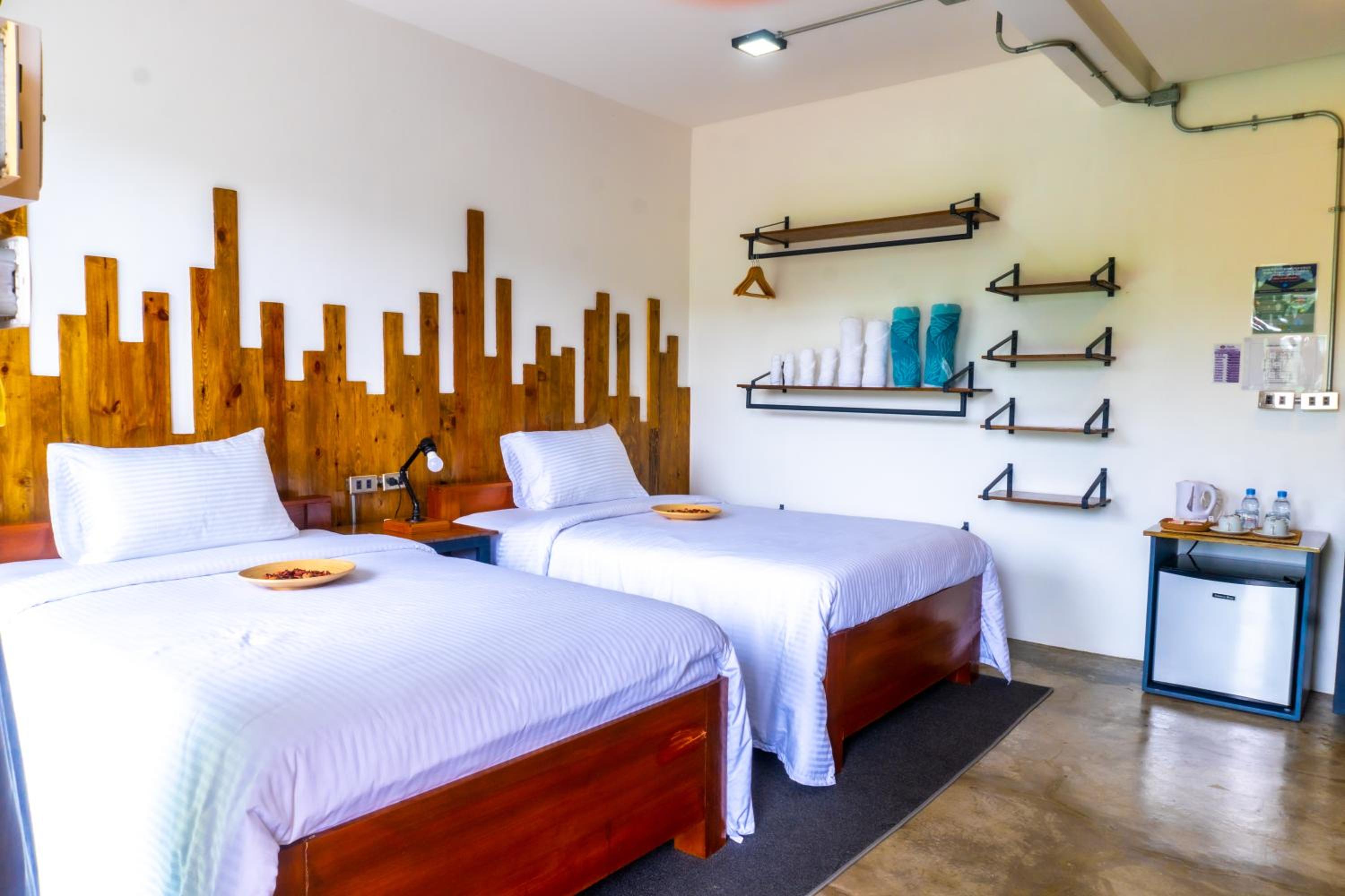 Deluxe Double or Twin Room with Pool Access - Photo 12