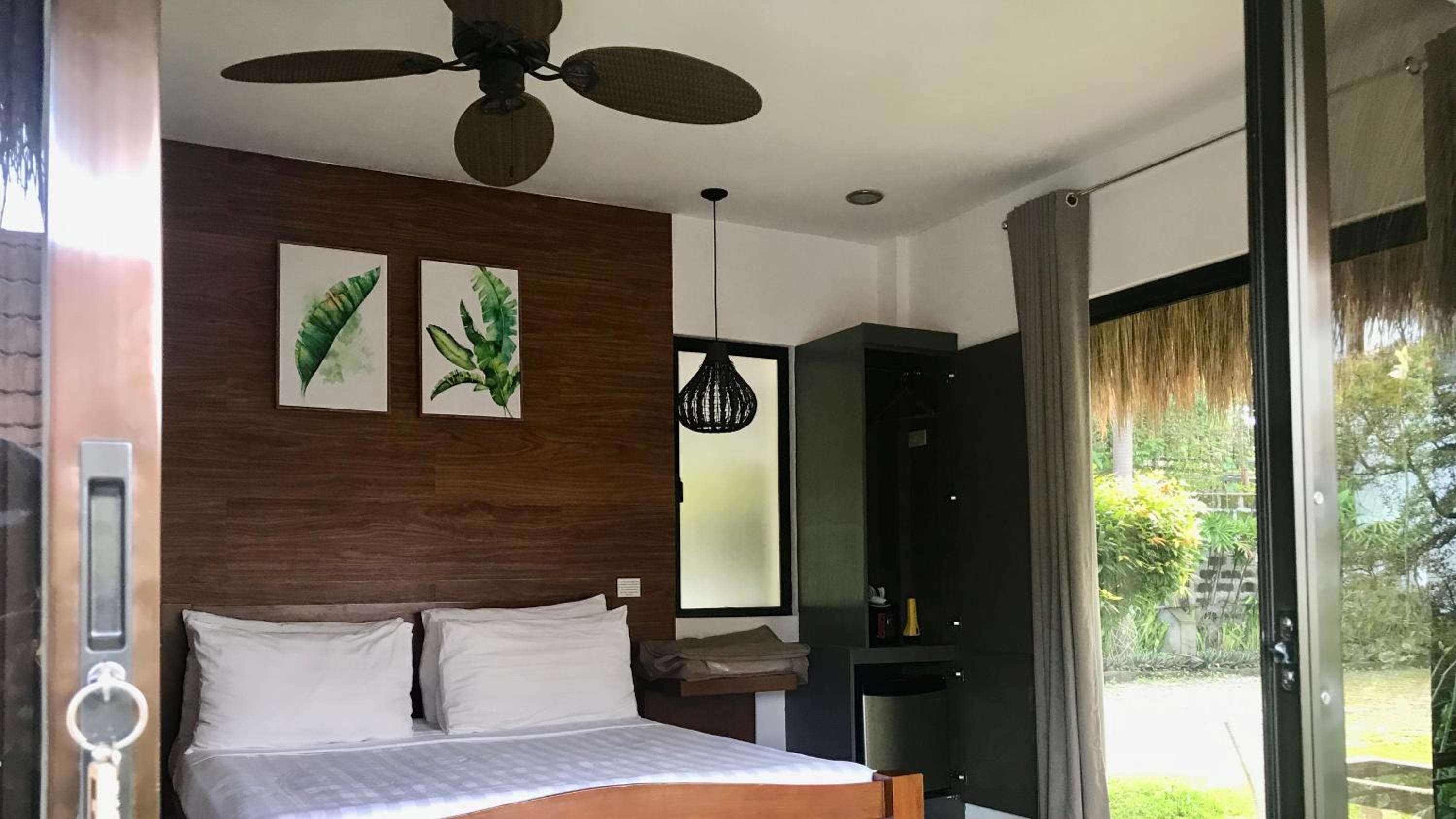 Standard Room photo 1