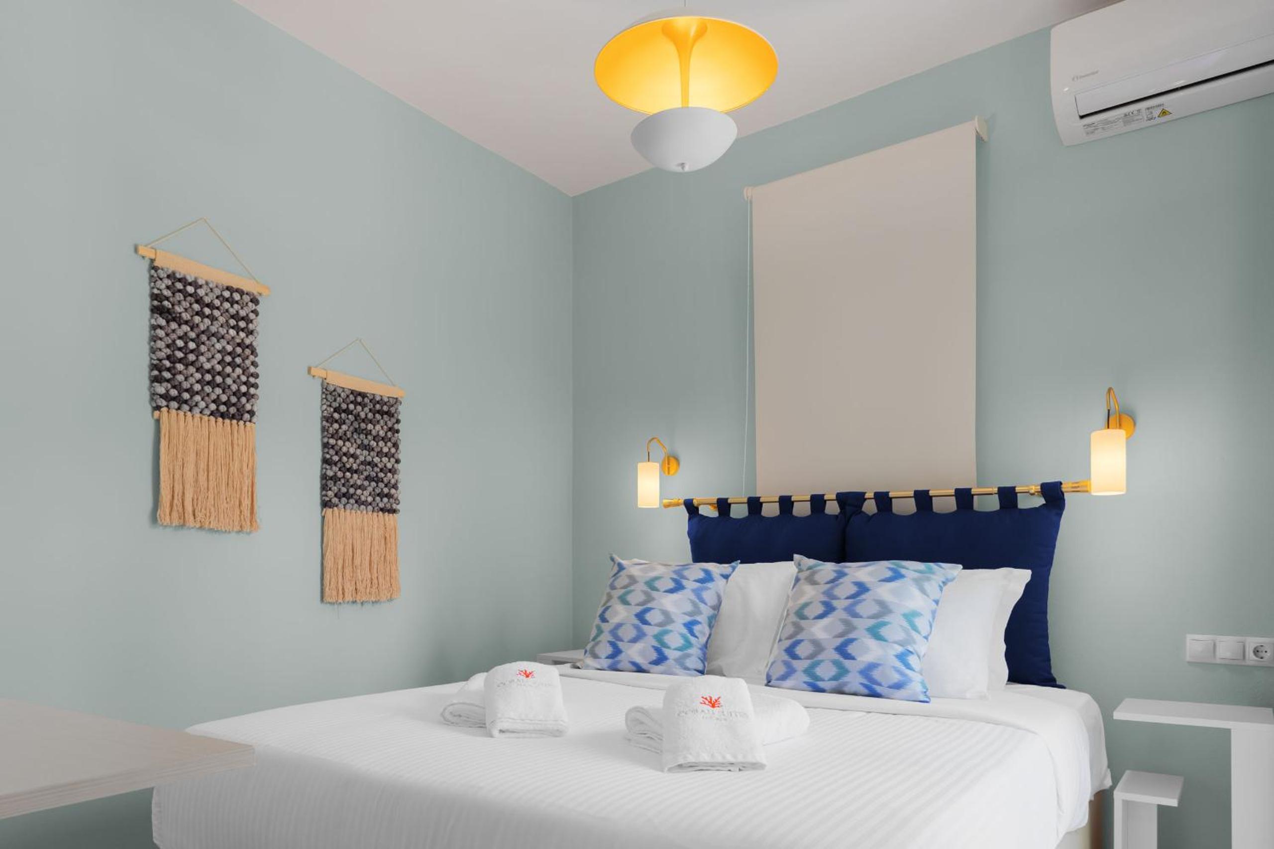Deluxe Suite with Sea View photo 3