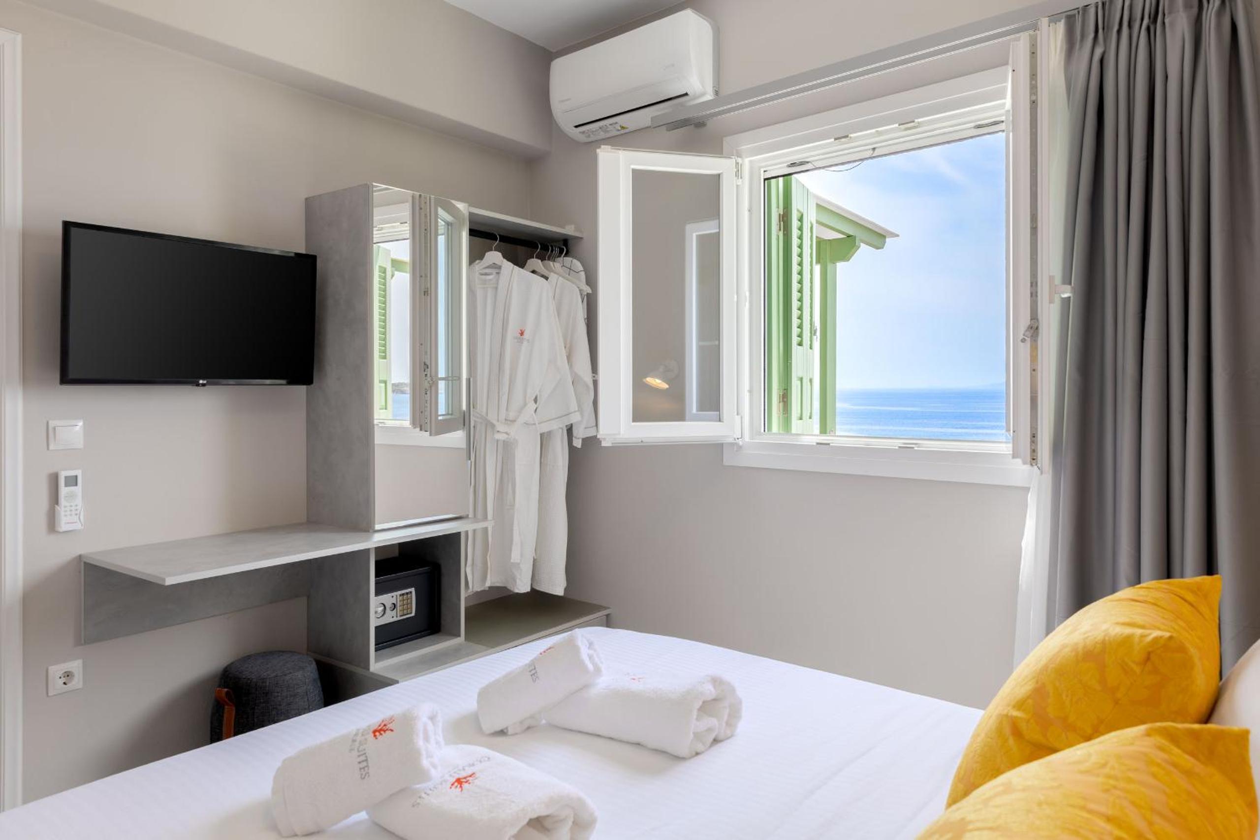 Suite with Sea View - Photo 7