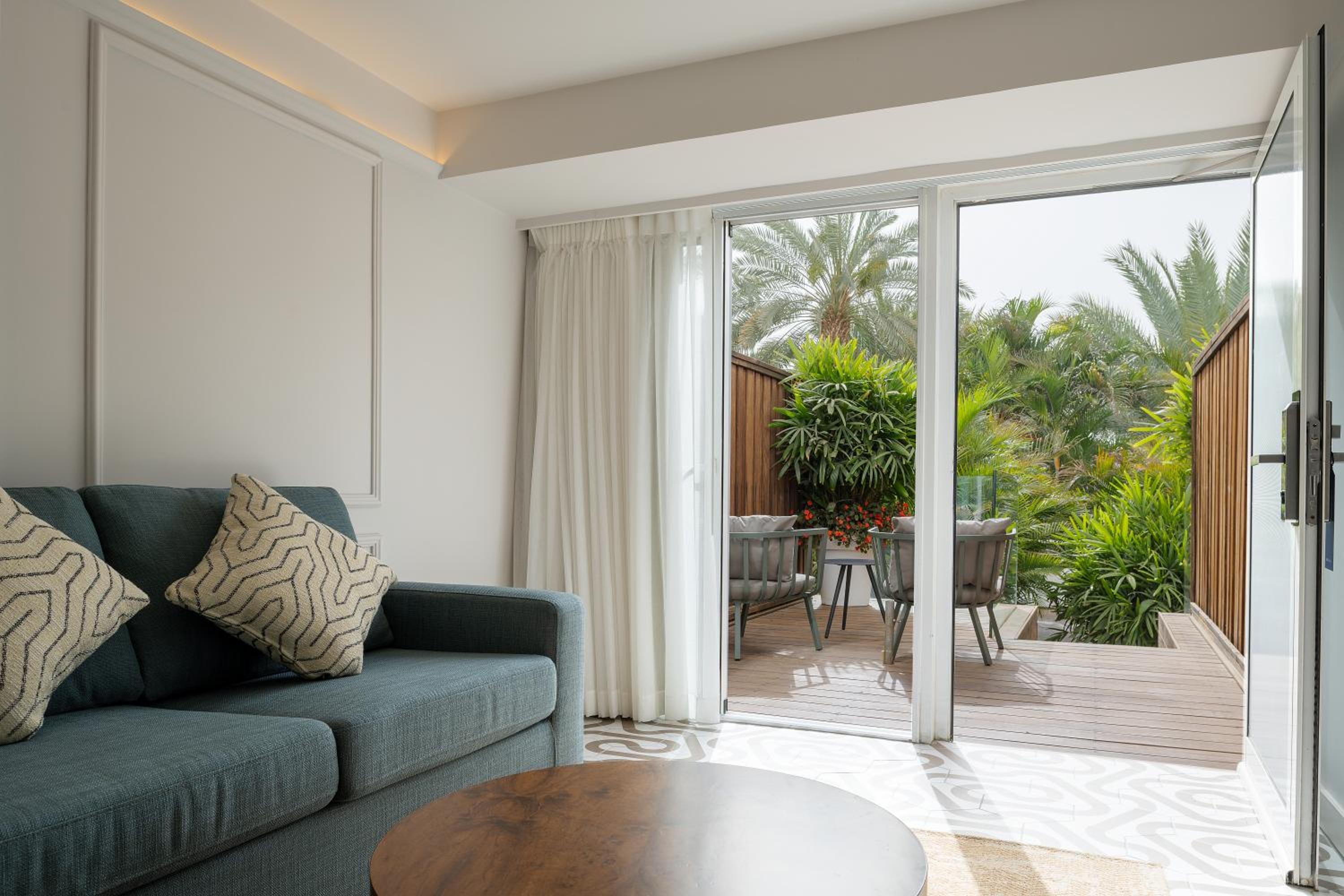 Ground Floor Room with Balcony photo 2
