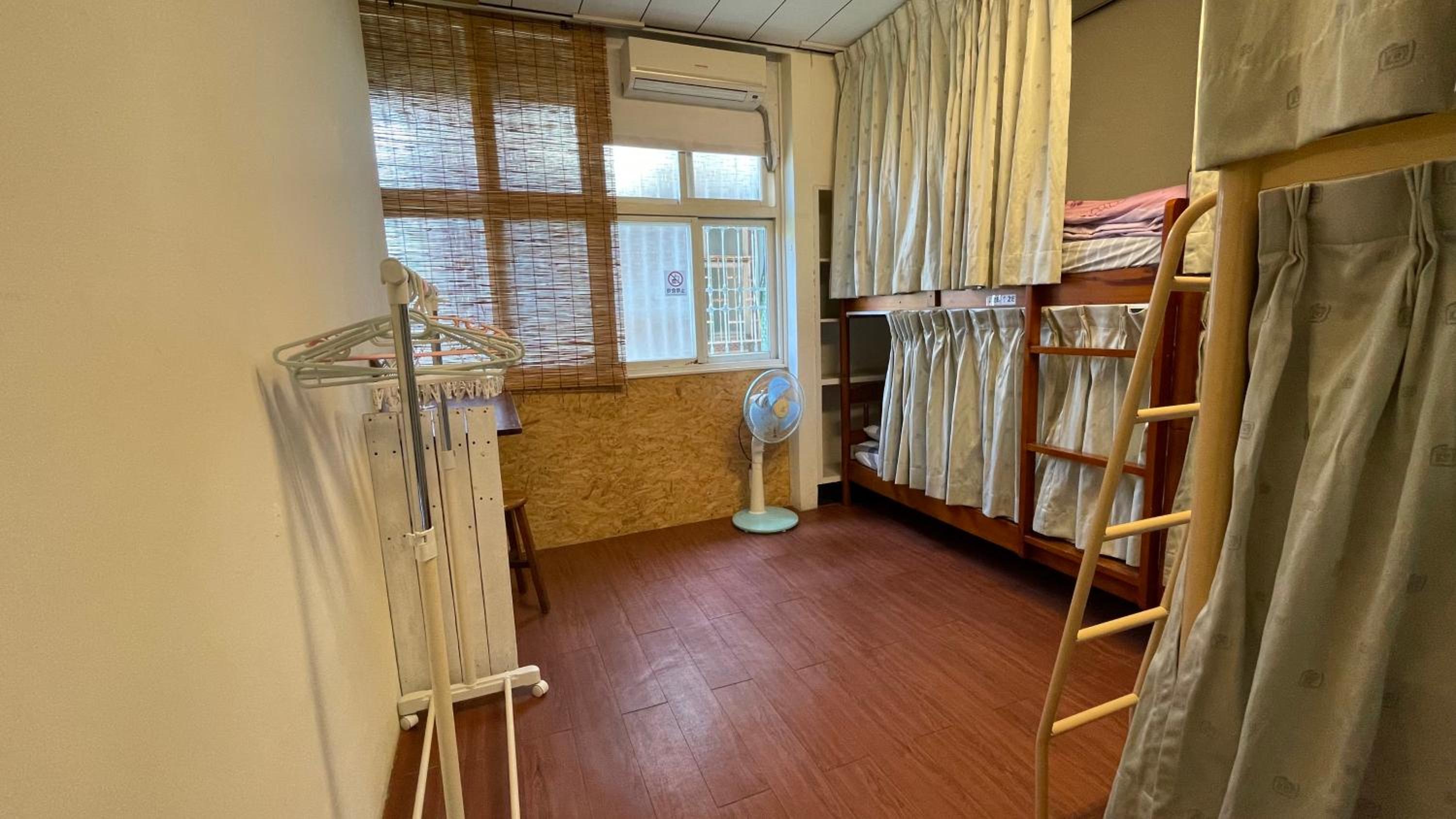 Bunk Bed in Female Dormitory Room   photo 1