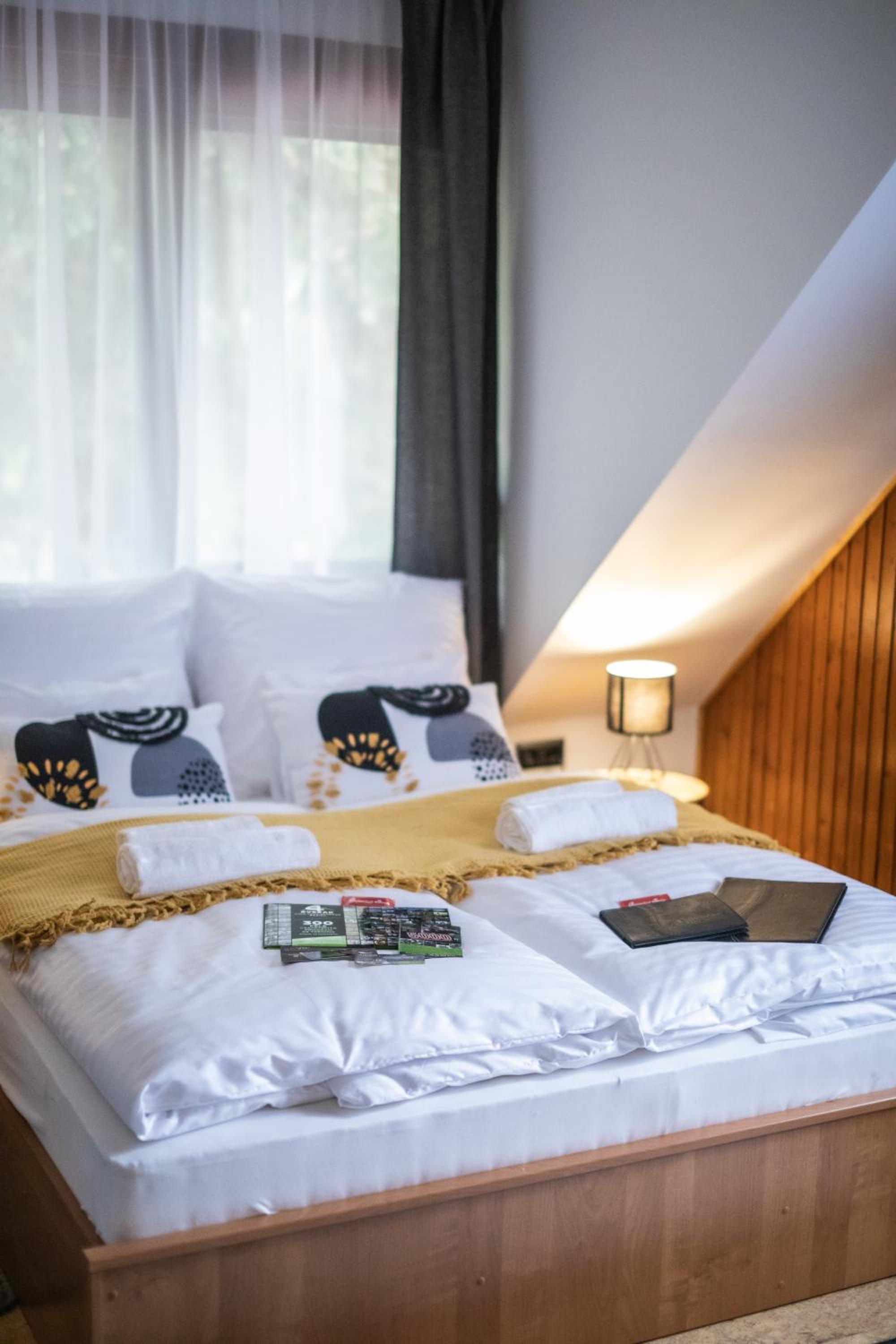 Deluxe Double Room photo 2