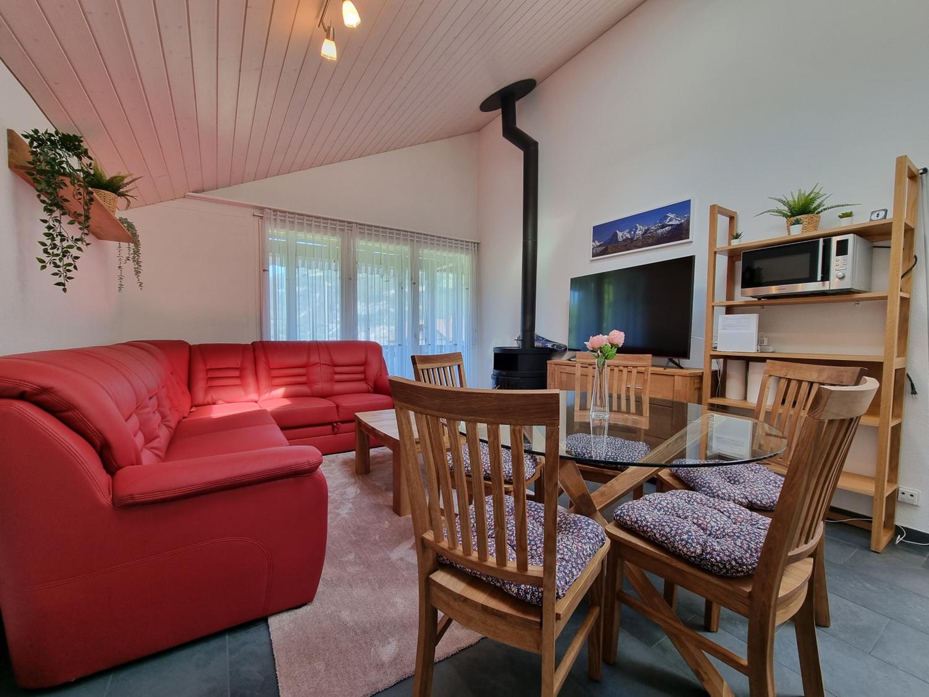Two-Bedroom Apartment - Photo 45