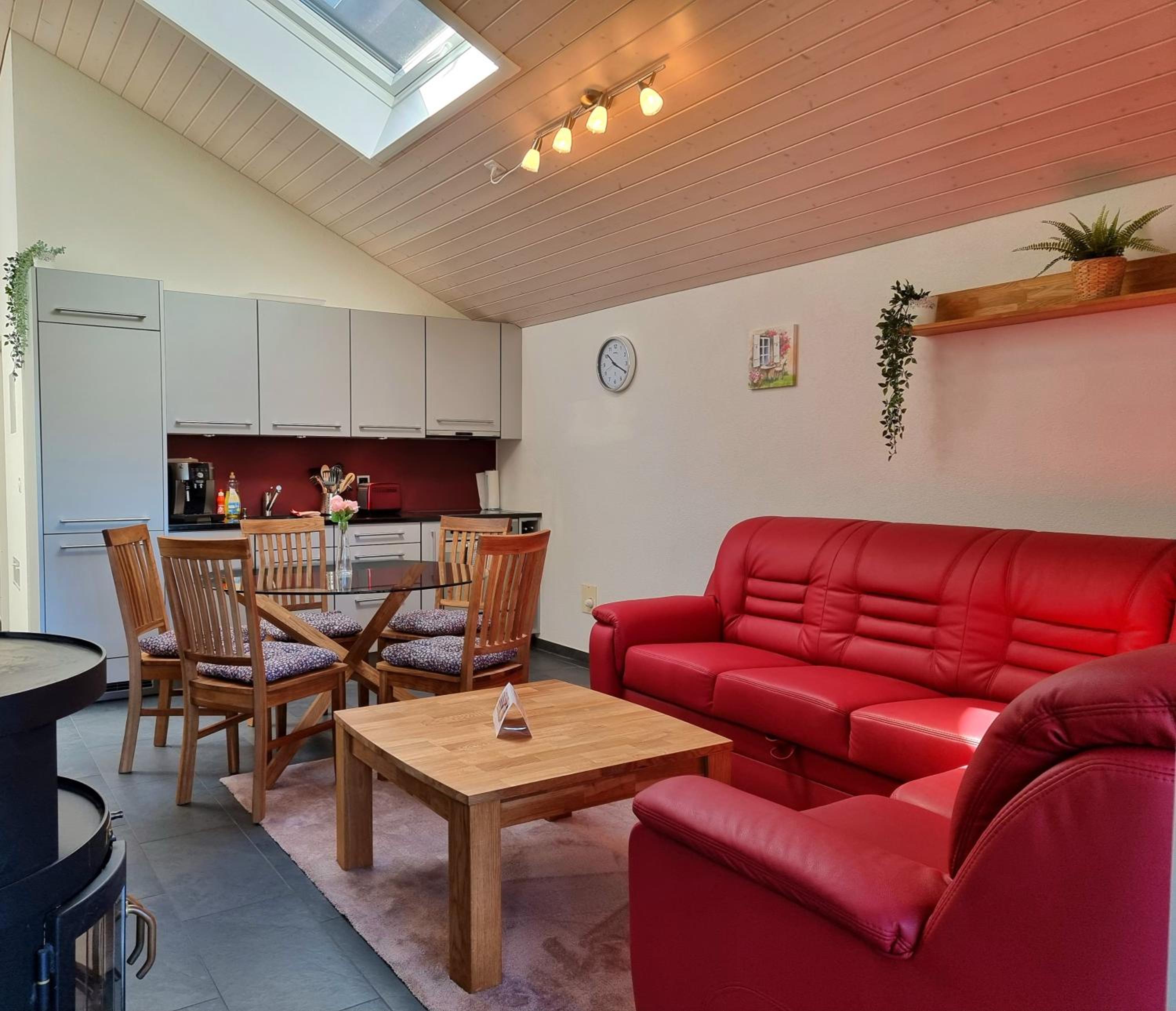 Two-Bedroom Apartment - Photo 25