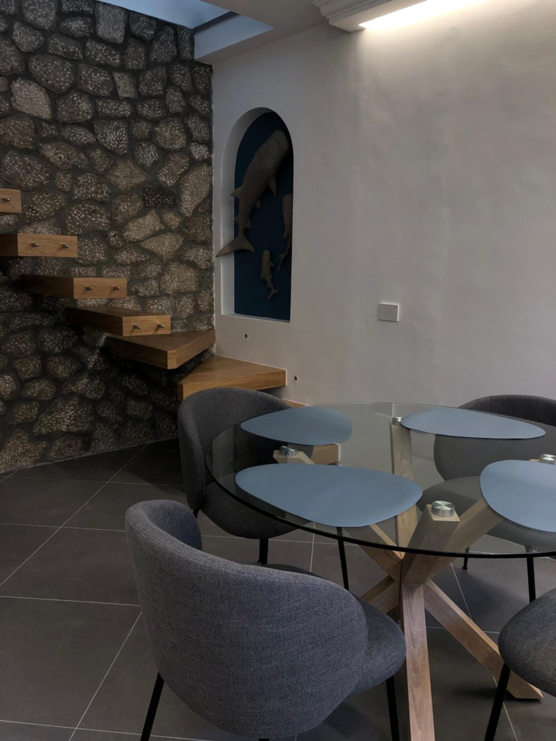 Two-Bedroom Apartment - Photo 19