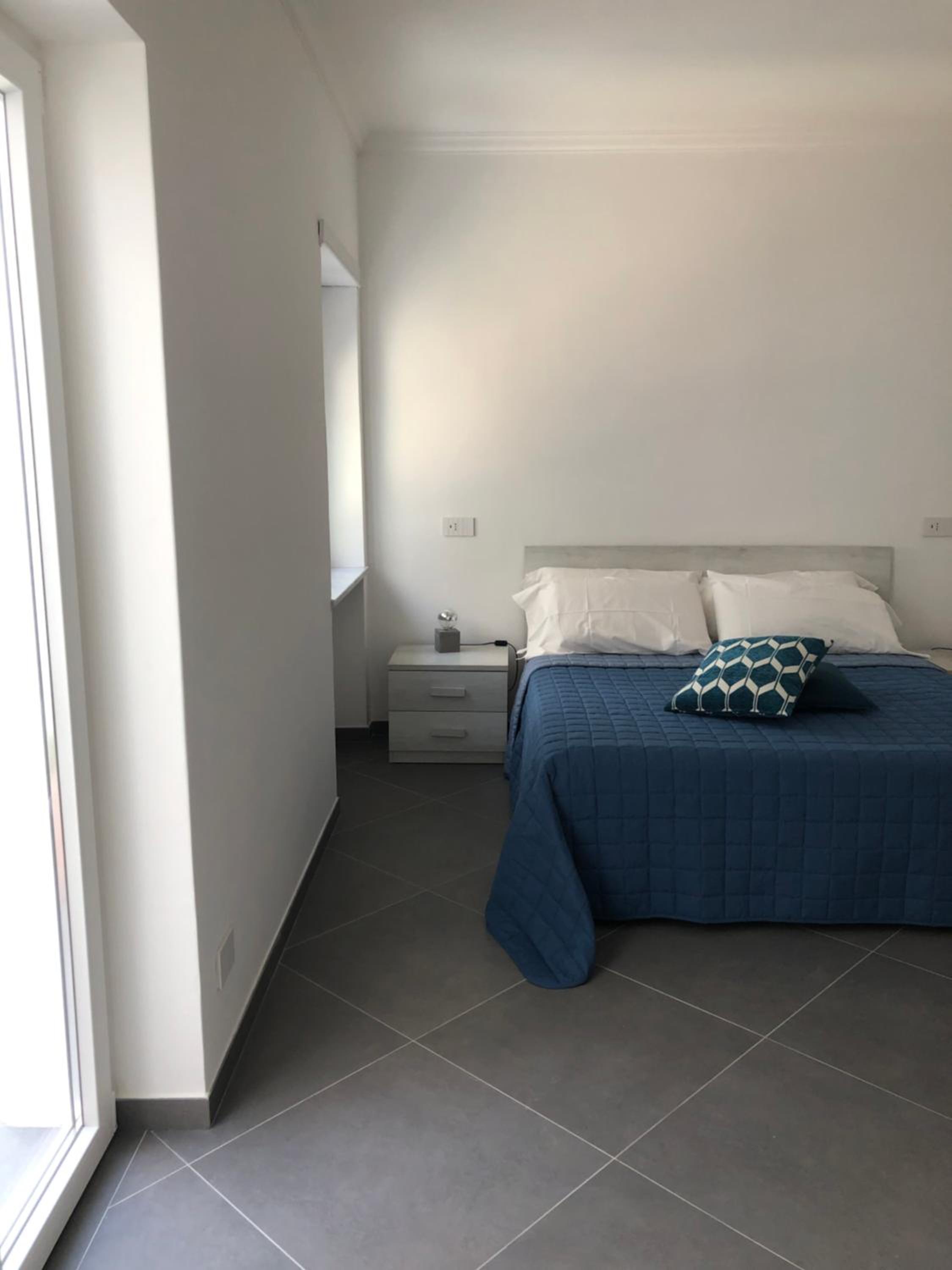 Two-Bedroom Apartment - Photo 3