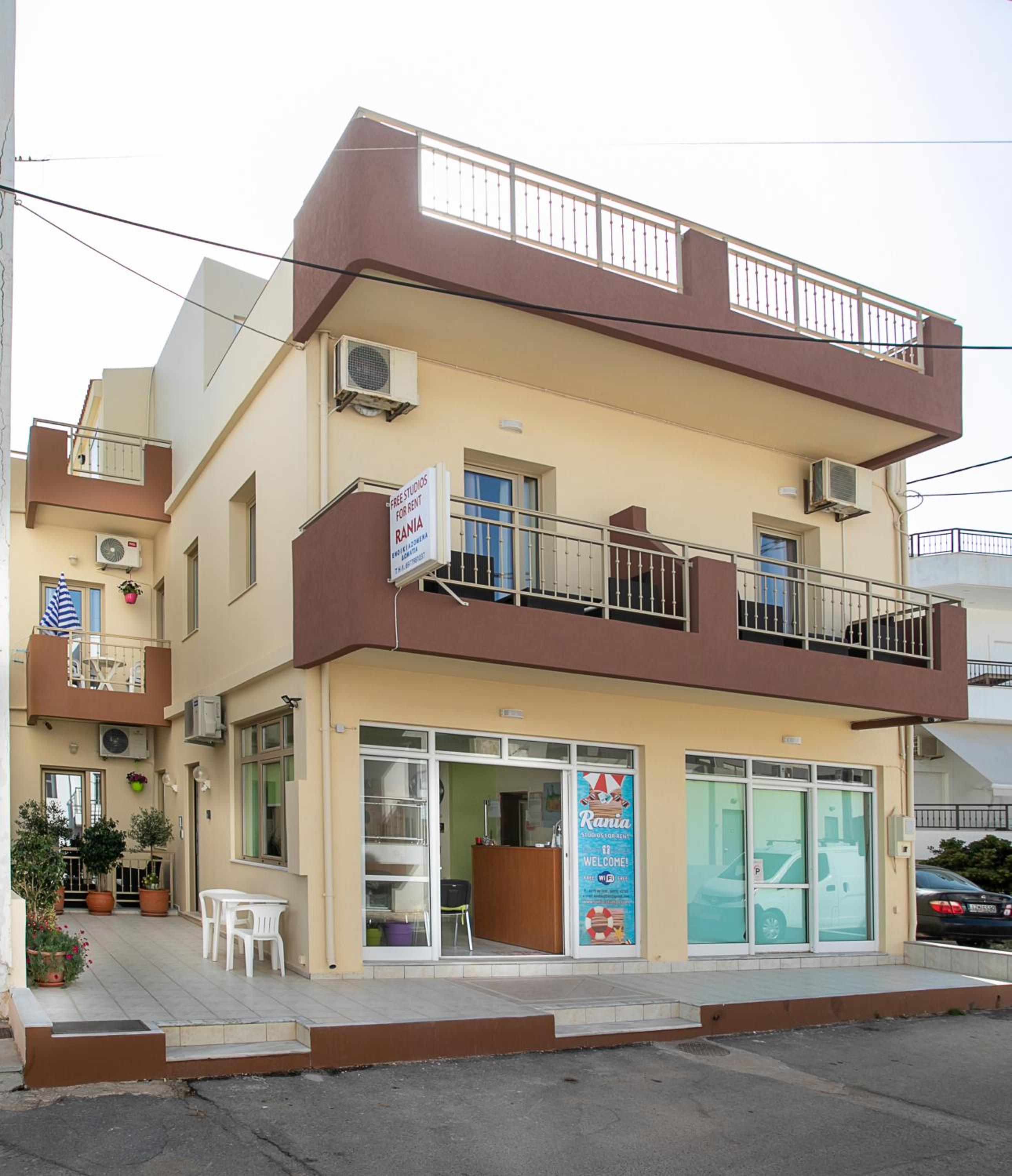 Economy Studio (2-3 Adults) photo 2