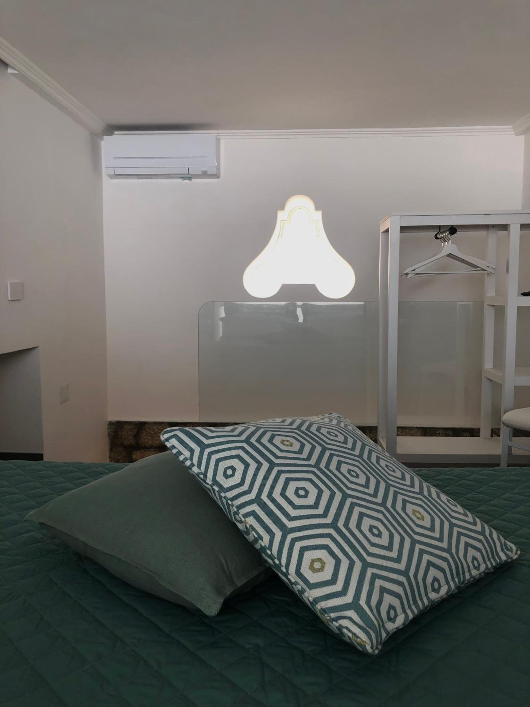 Two-Bedroom Apartment - Photo 24