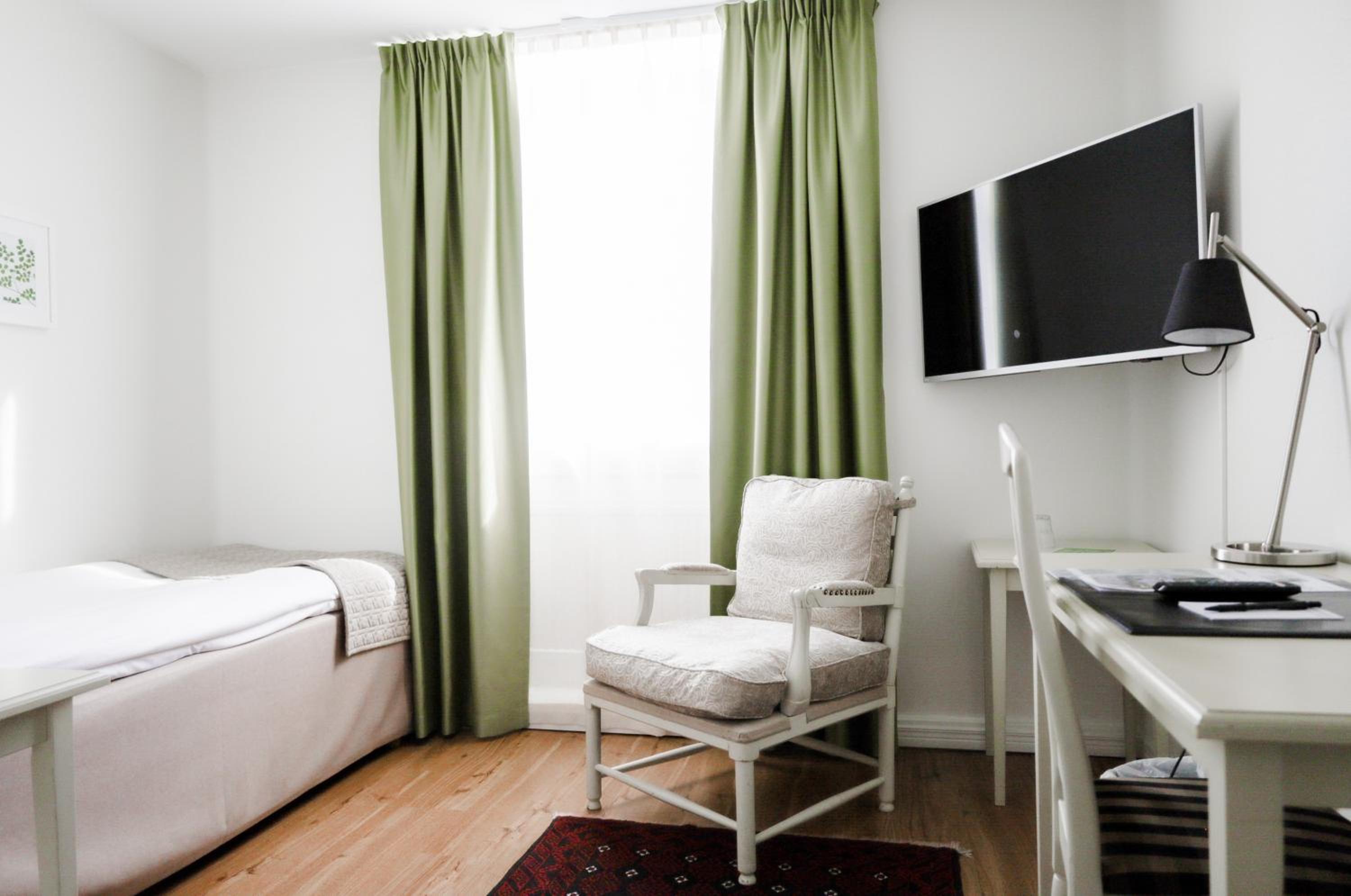 Single Room photo 3
