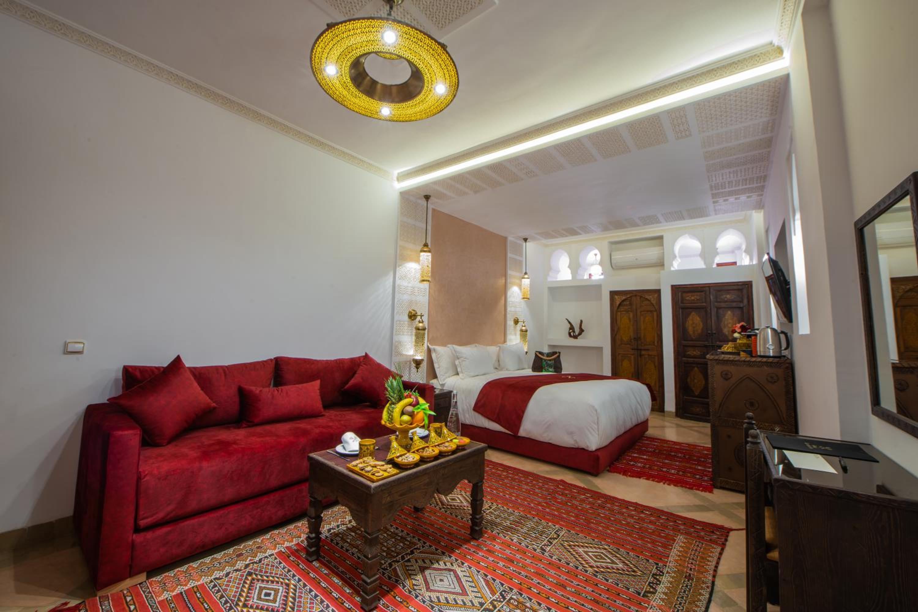 Royal Suite - Photo 13