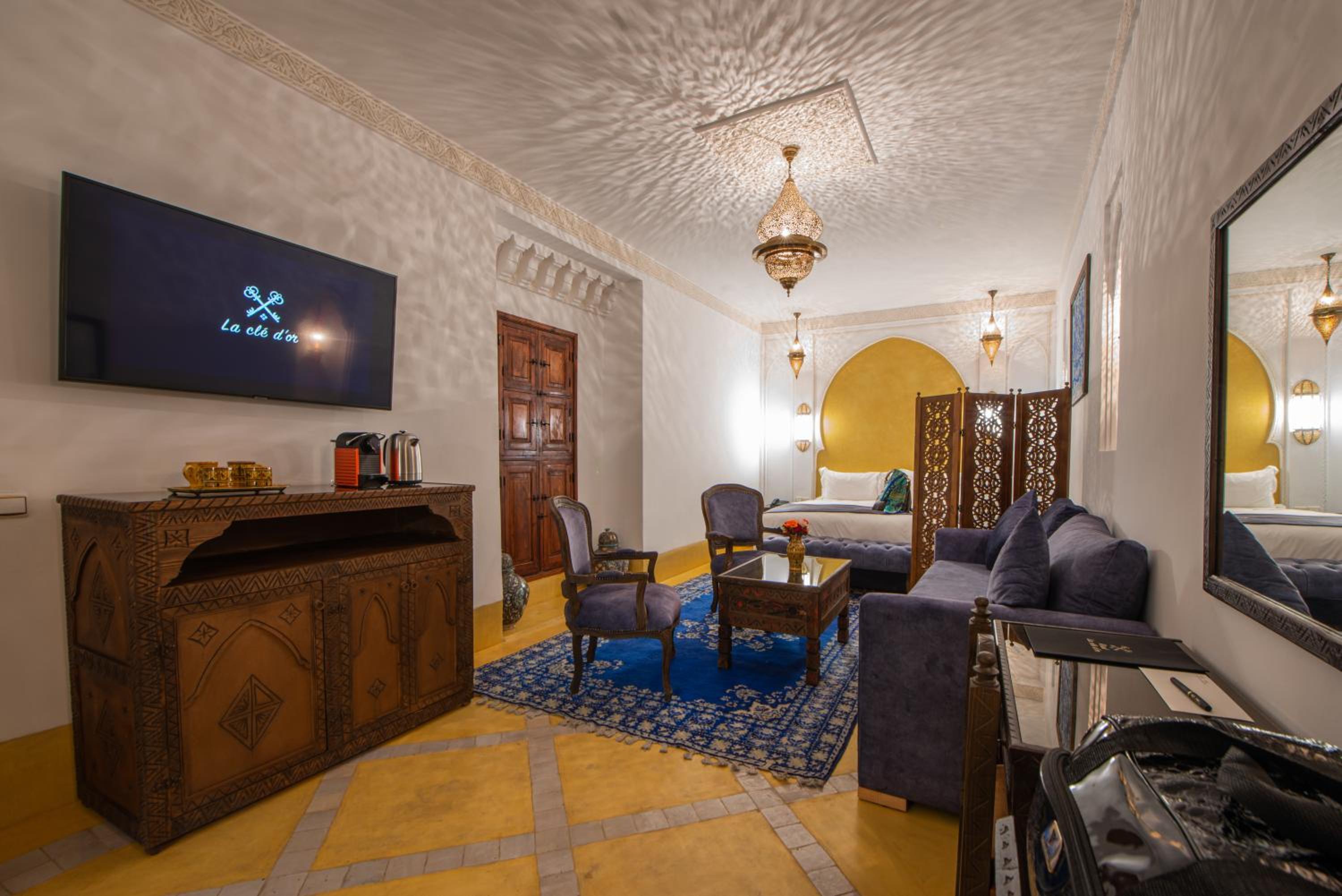 Royal Suite - Photo 6
