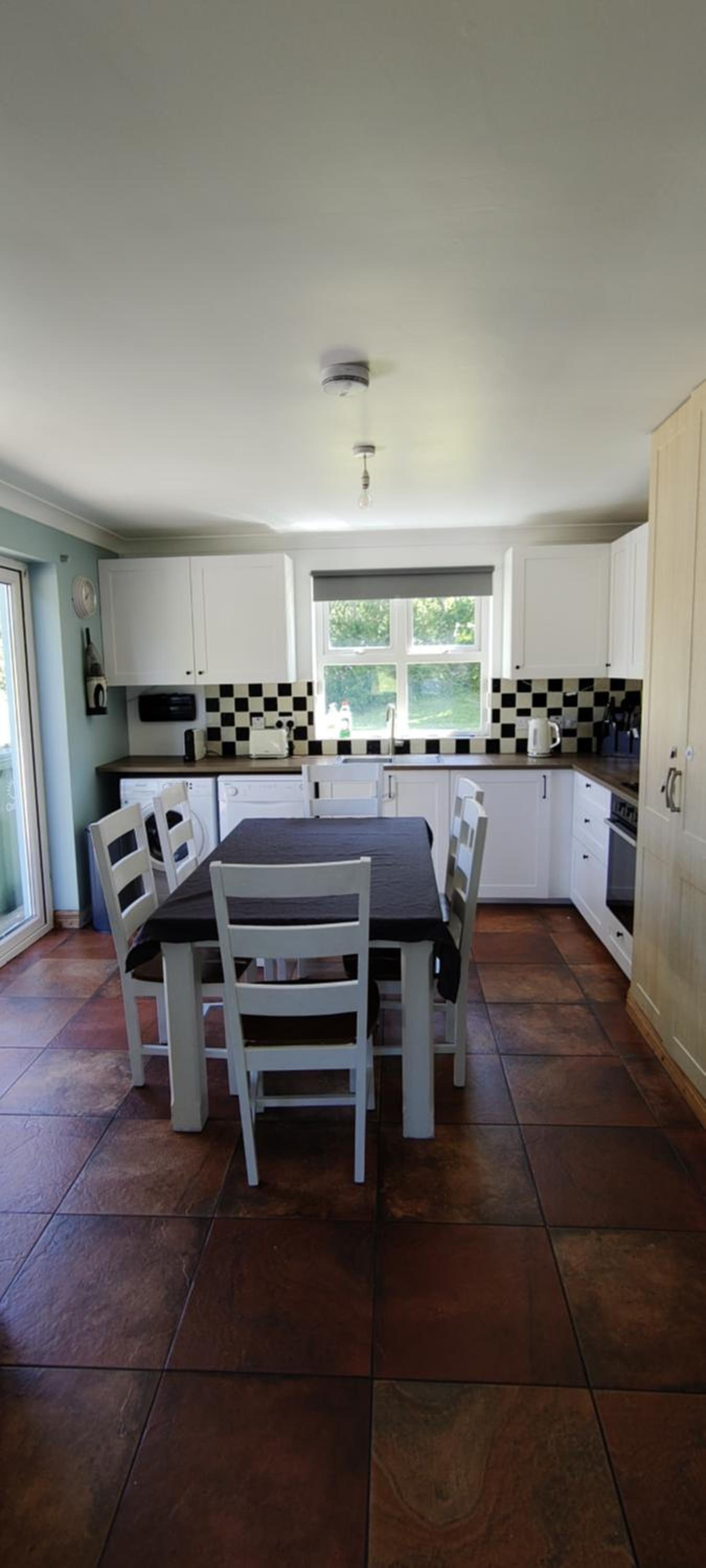Three-Bedroom House photo 3