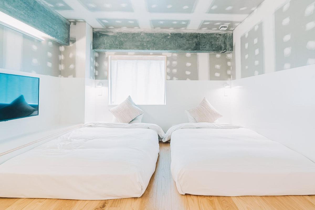 Premium Quadruple Room - Photo 5