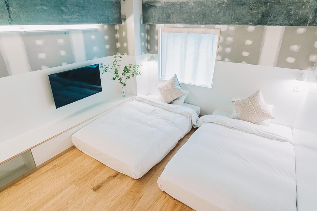 Premium Quadruple Room - Photo 10