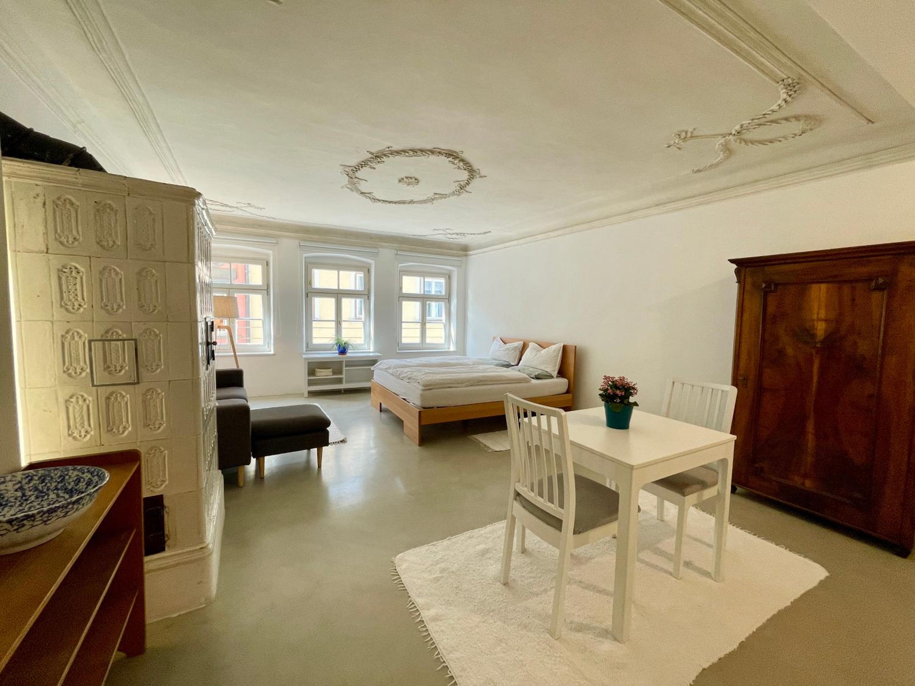Studio Apartment