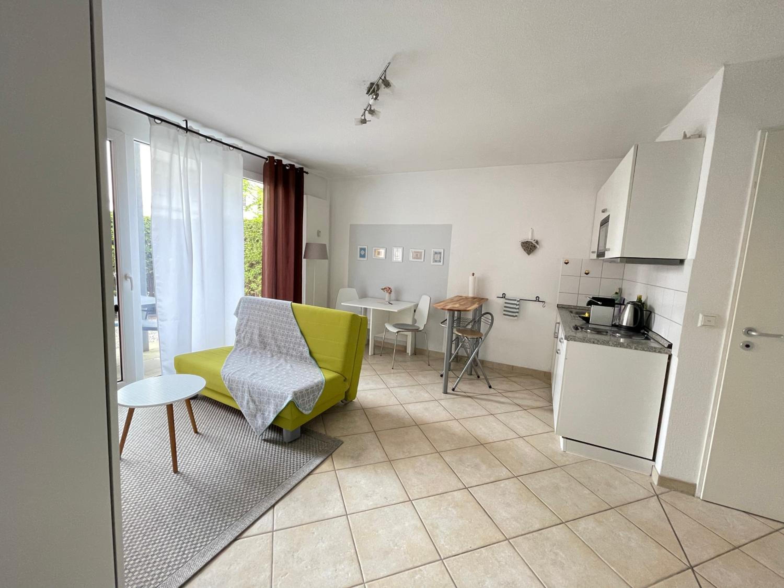 Apartment with Terrace photo 3