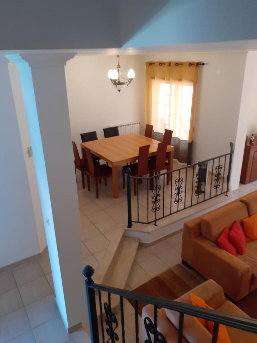 Four-Bedroom House photo 3
