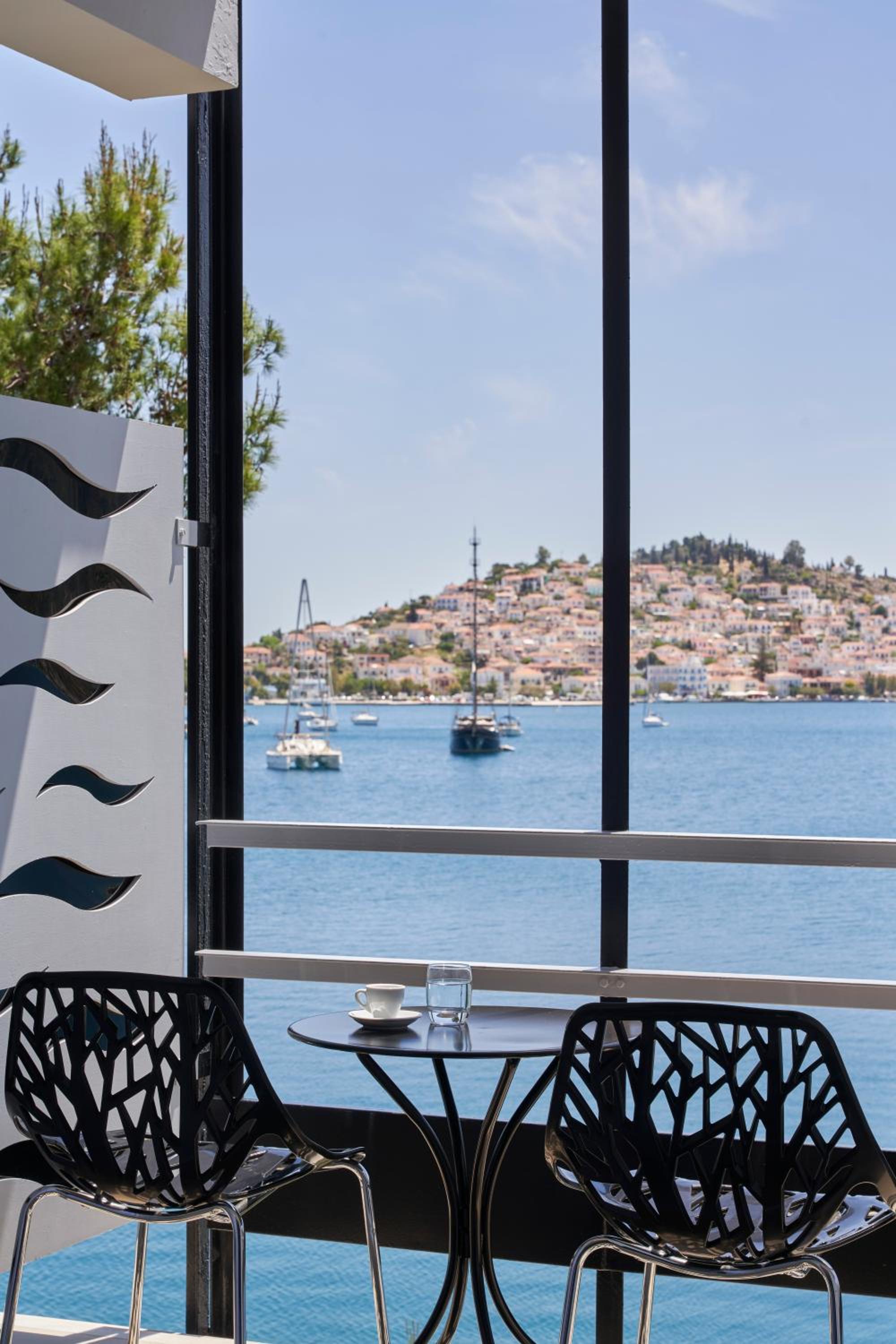 Junior Suite with Sea and Poros Town View - Photo 9