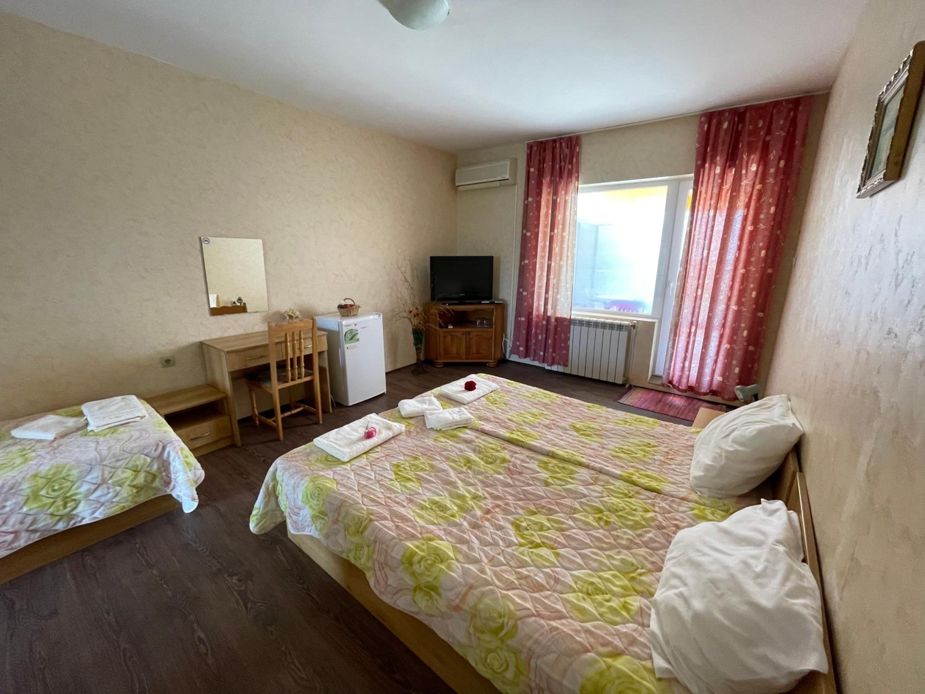 Triple Room with Sea View photo 2