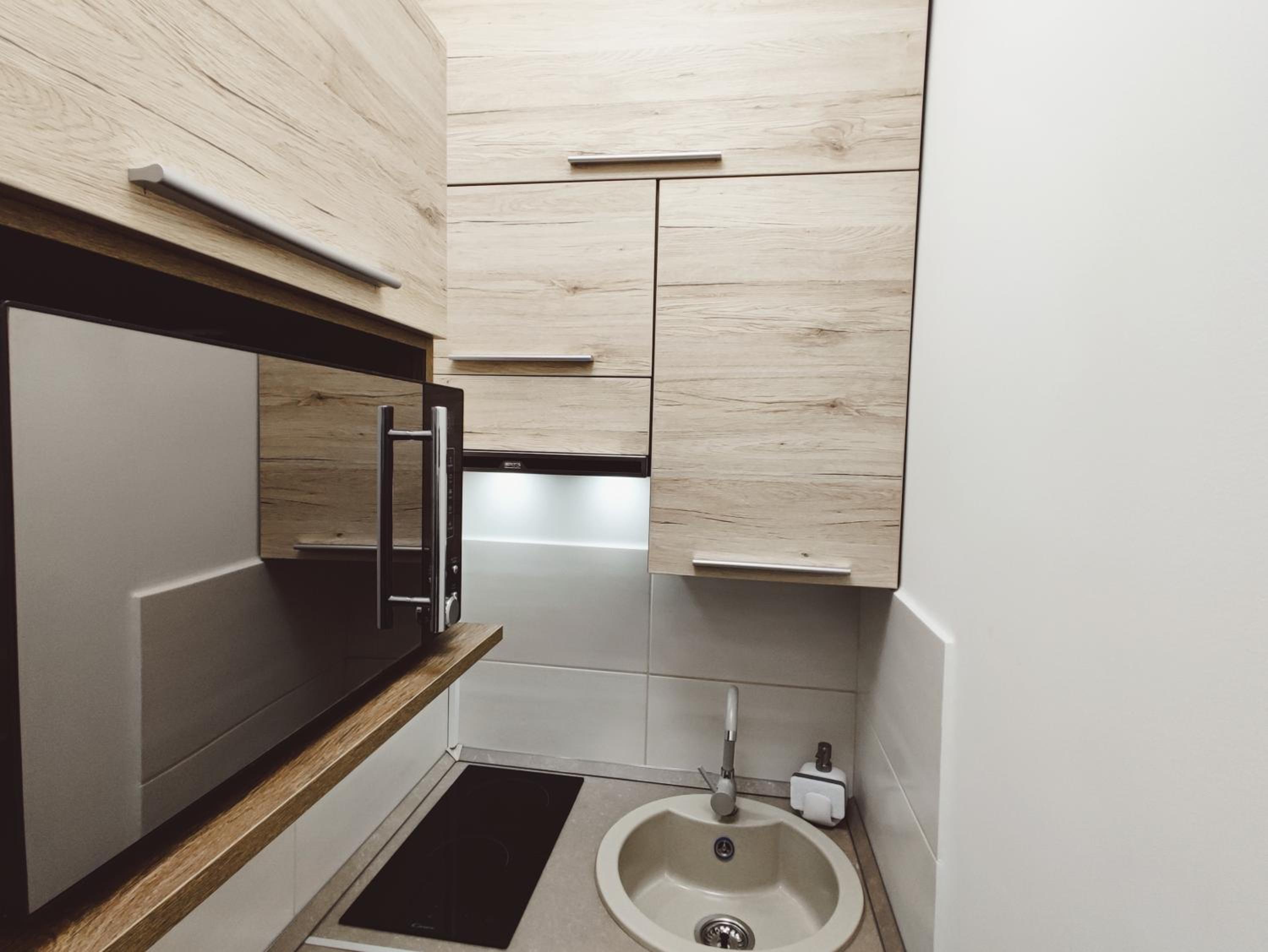 One-Bedroom Apartment - Photo 7