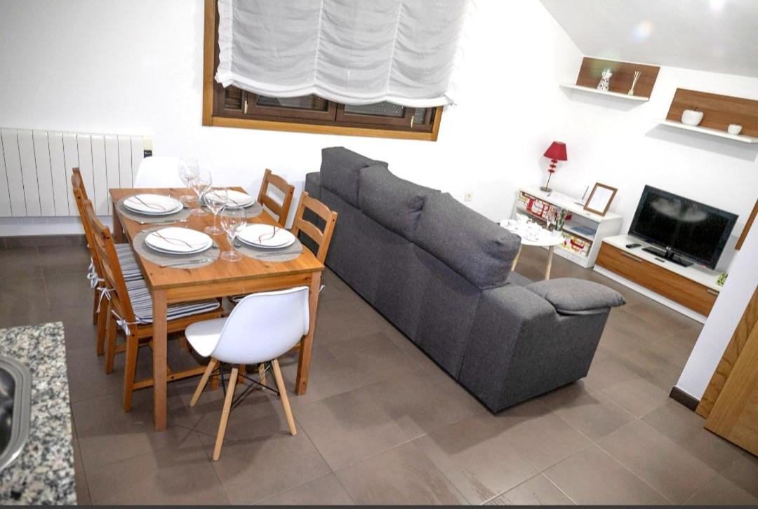 Three-Bedroom Apartment - Photo 11