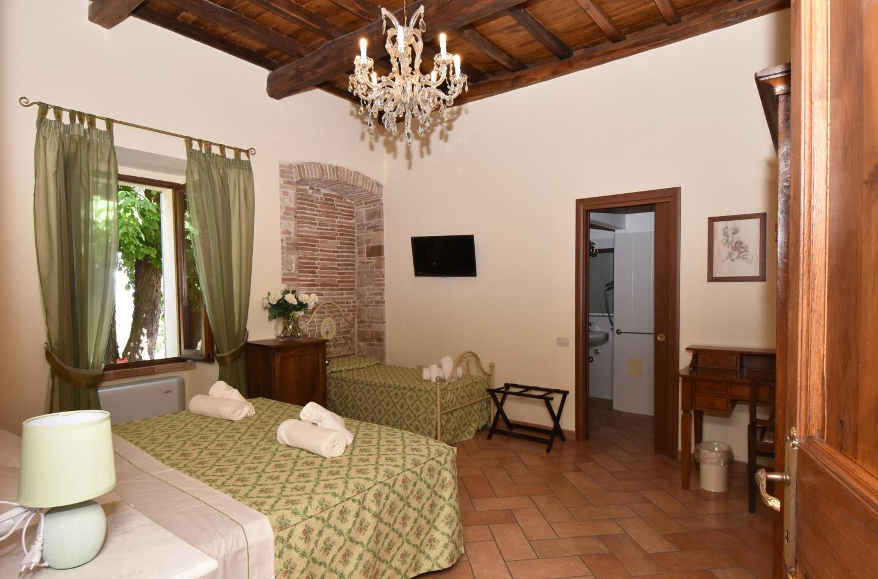 Triple Room photo 1