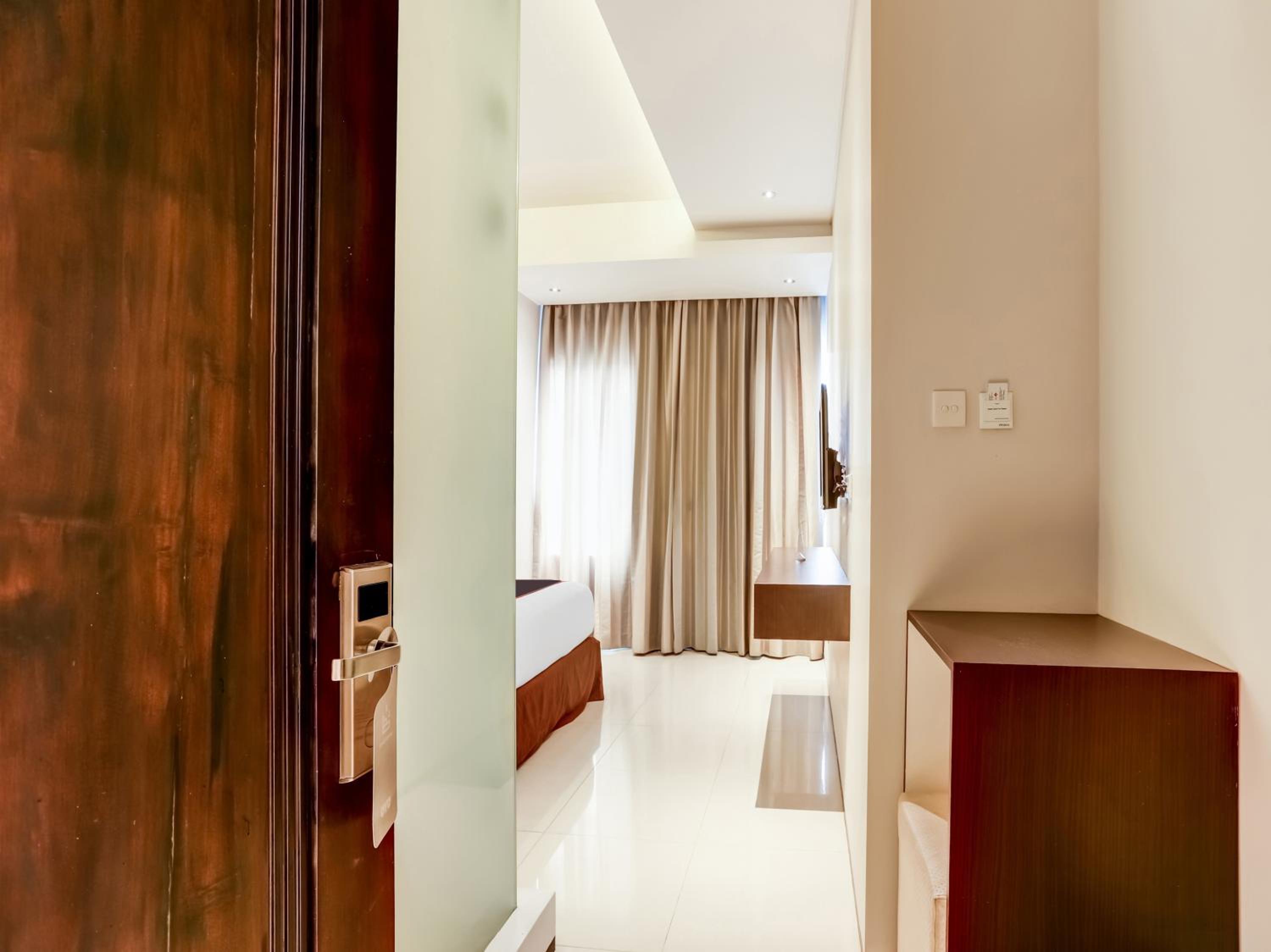 Deluxe Double Room - Photo 5