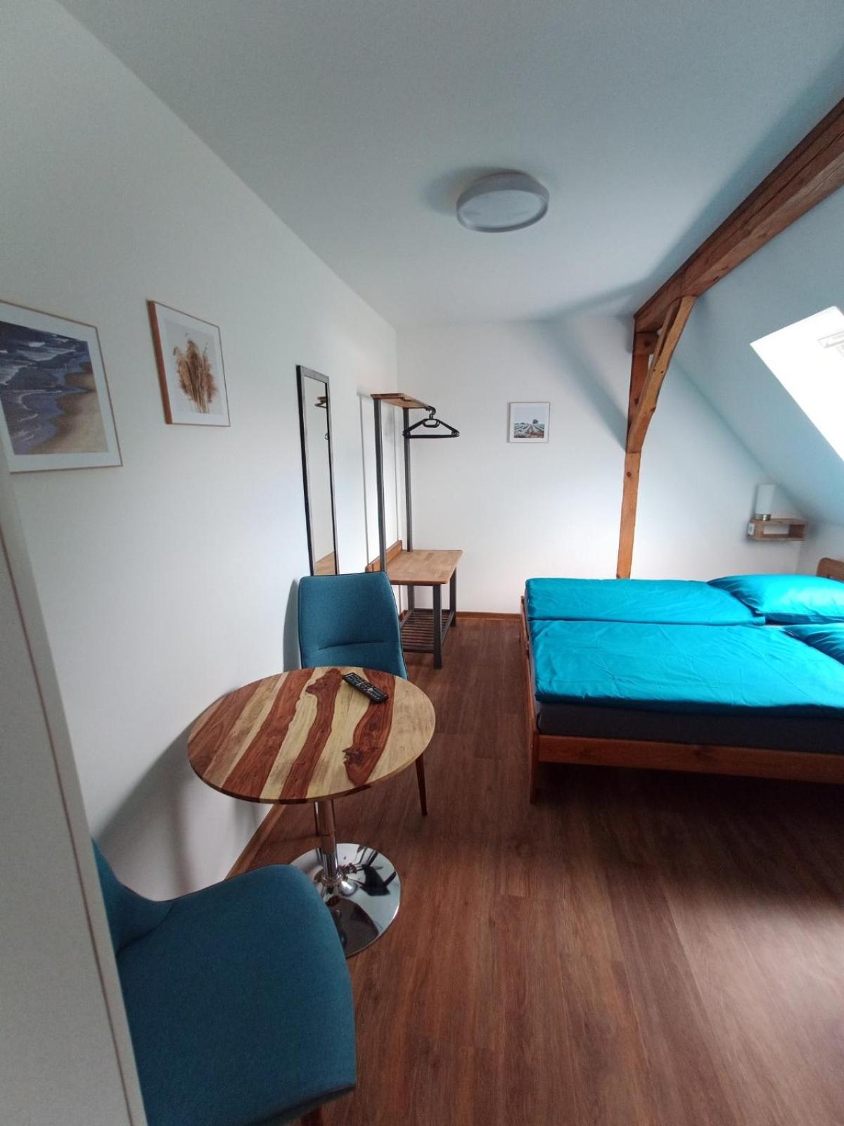 Double Room with Private Bathroom photo 2