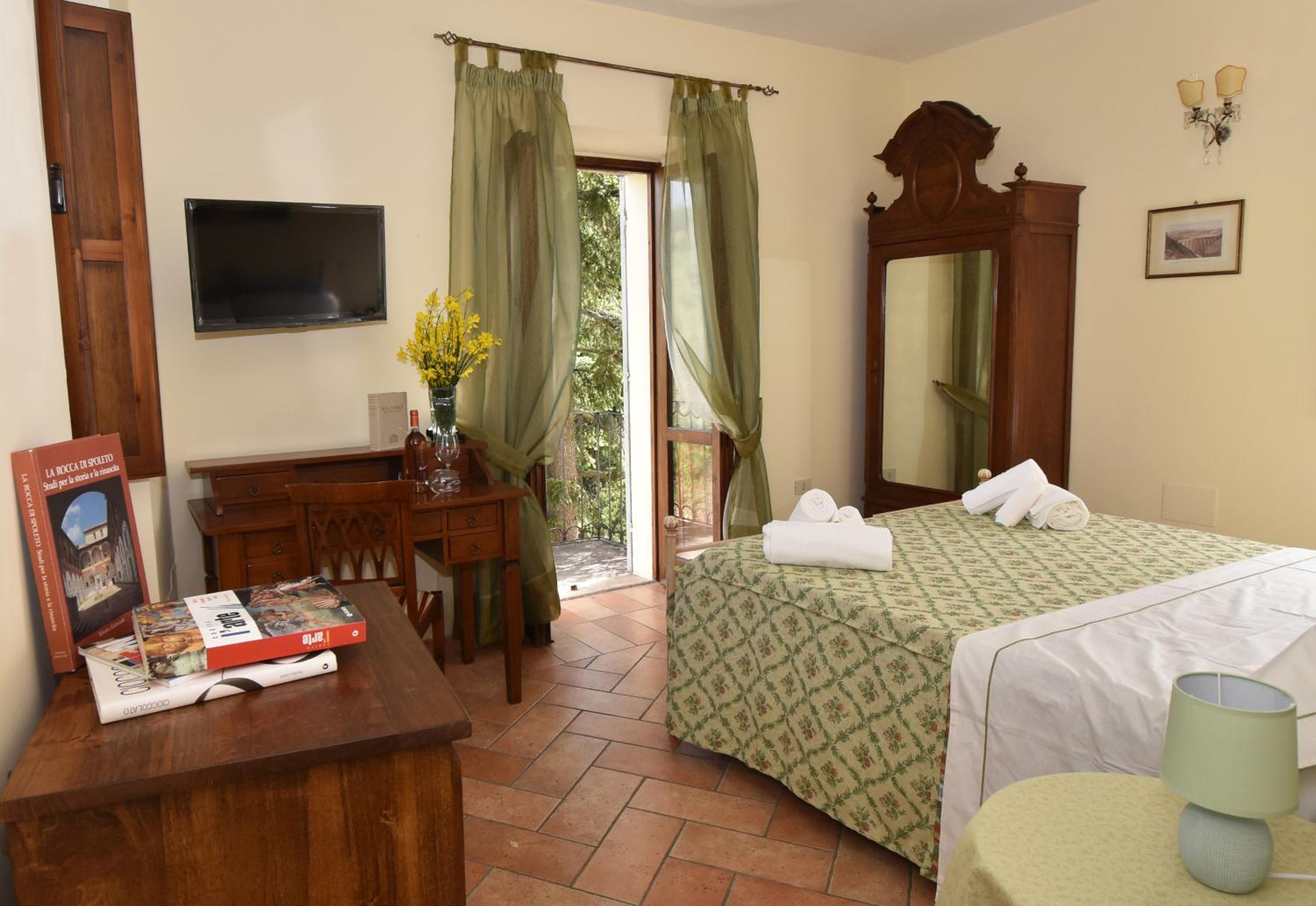 Double Room photo 3